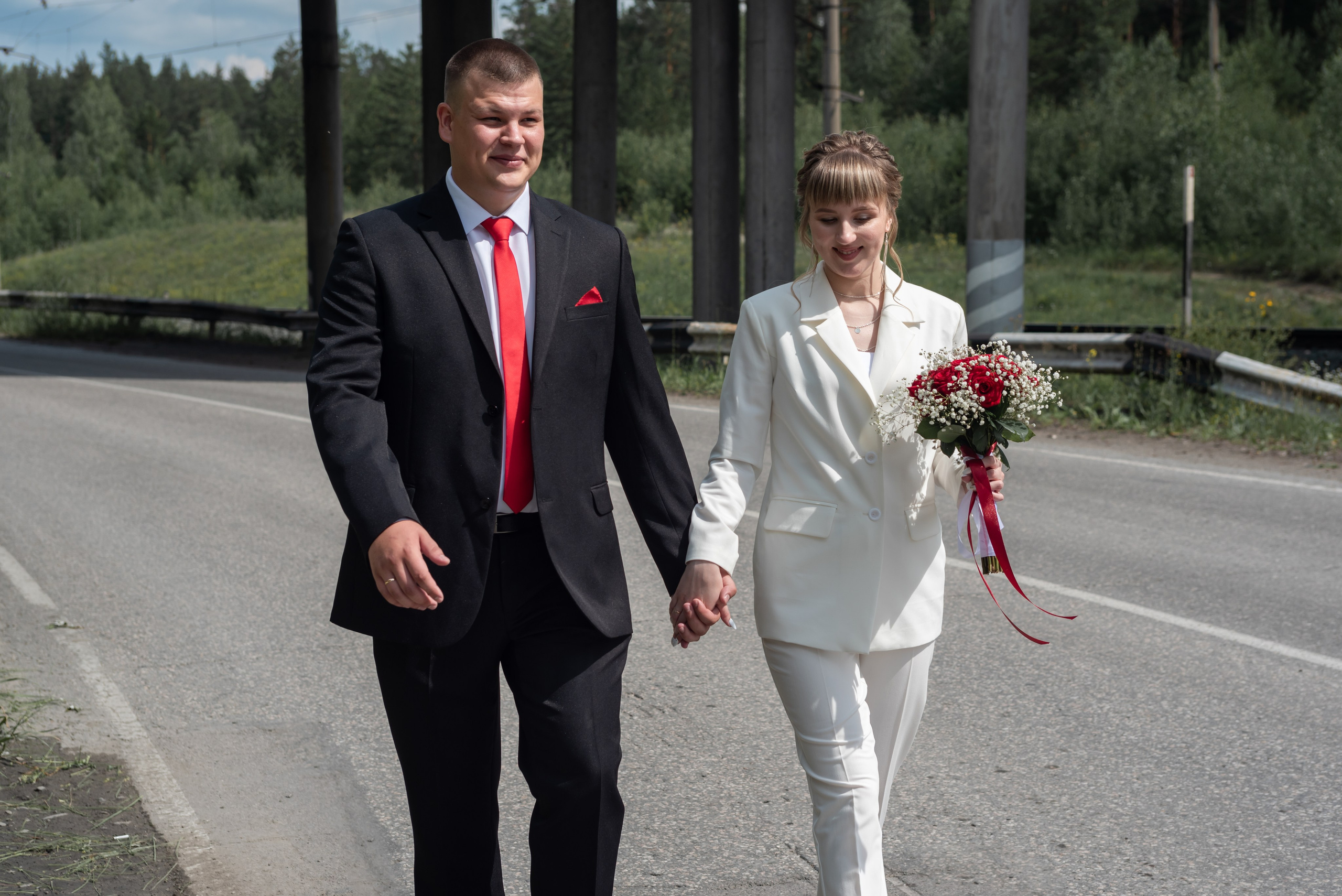 Никита и Ксения. Свадебная прогулка. Фотограф в Сузуне — Зоя Попова (Собственная фотостудия)