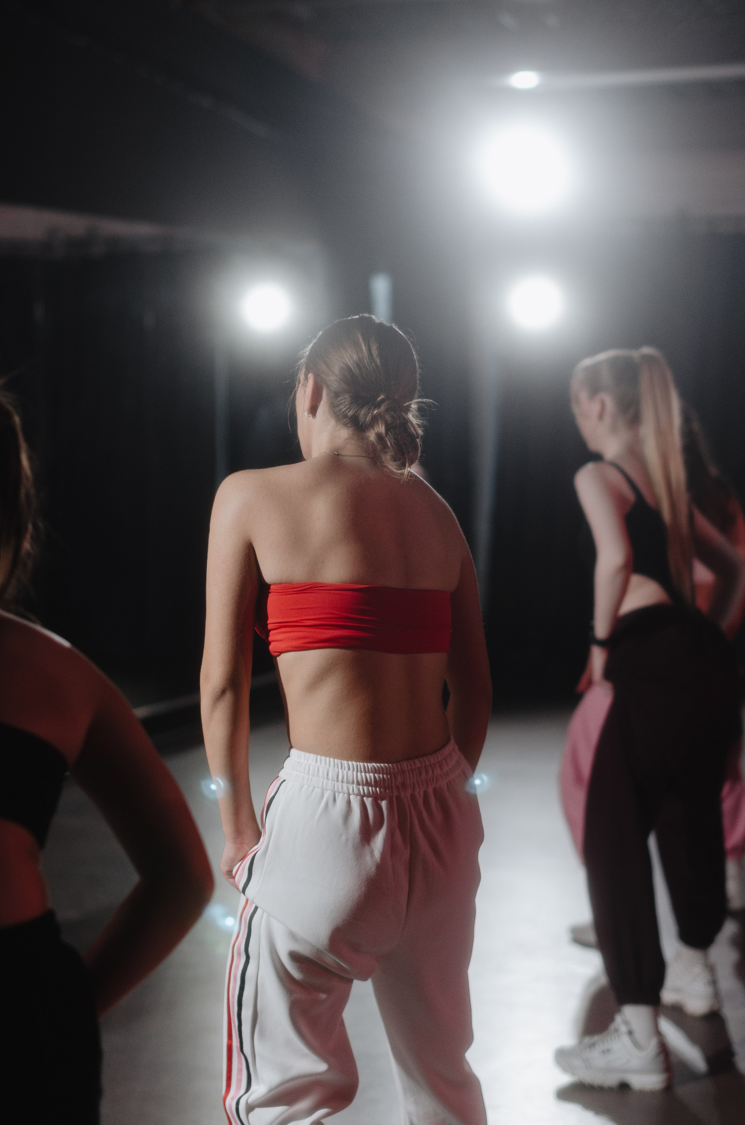 Мастер-классы по High Heels/Girly hip-hop от Оксаны ATTA. Денисова Аля — фотограф для парных съемок и индивидуальных историй в Барнауле