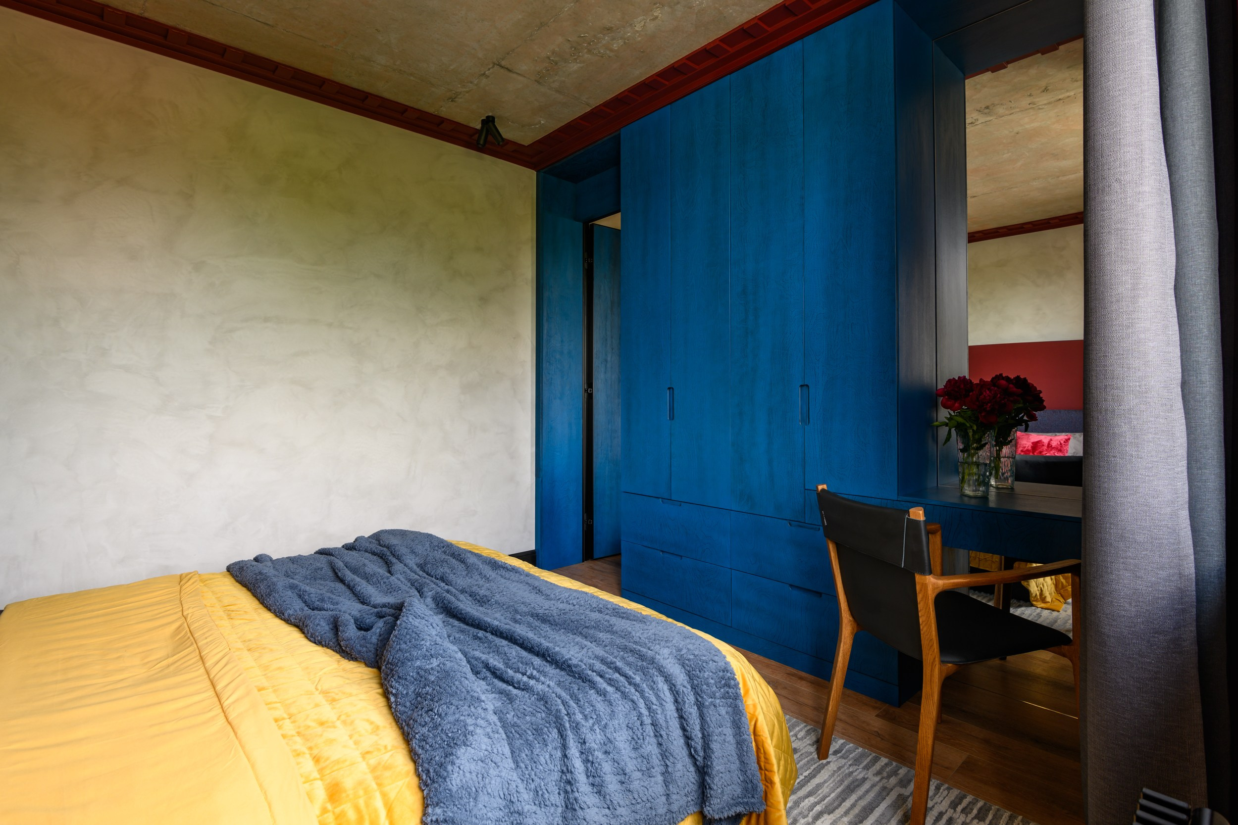 Шкаф для НТВ телепрограмма «Квартирный вопрос». Пространство