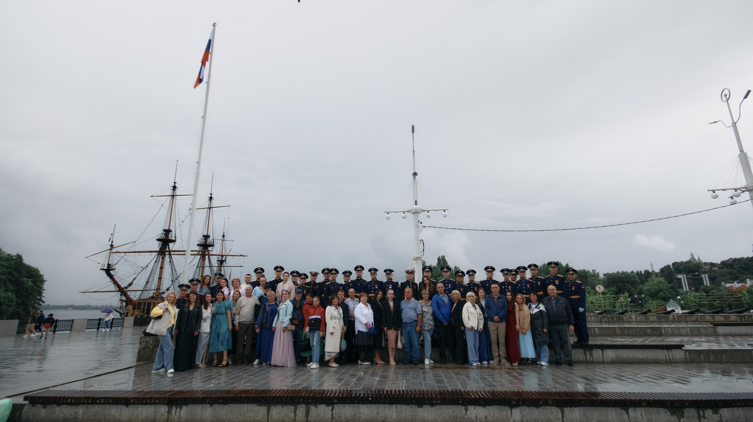 Выпуск Военно Воздушной Академии. Свадебный и репортажный фотограф Дмитрий Кононенко