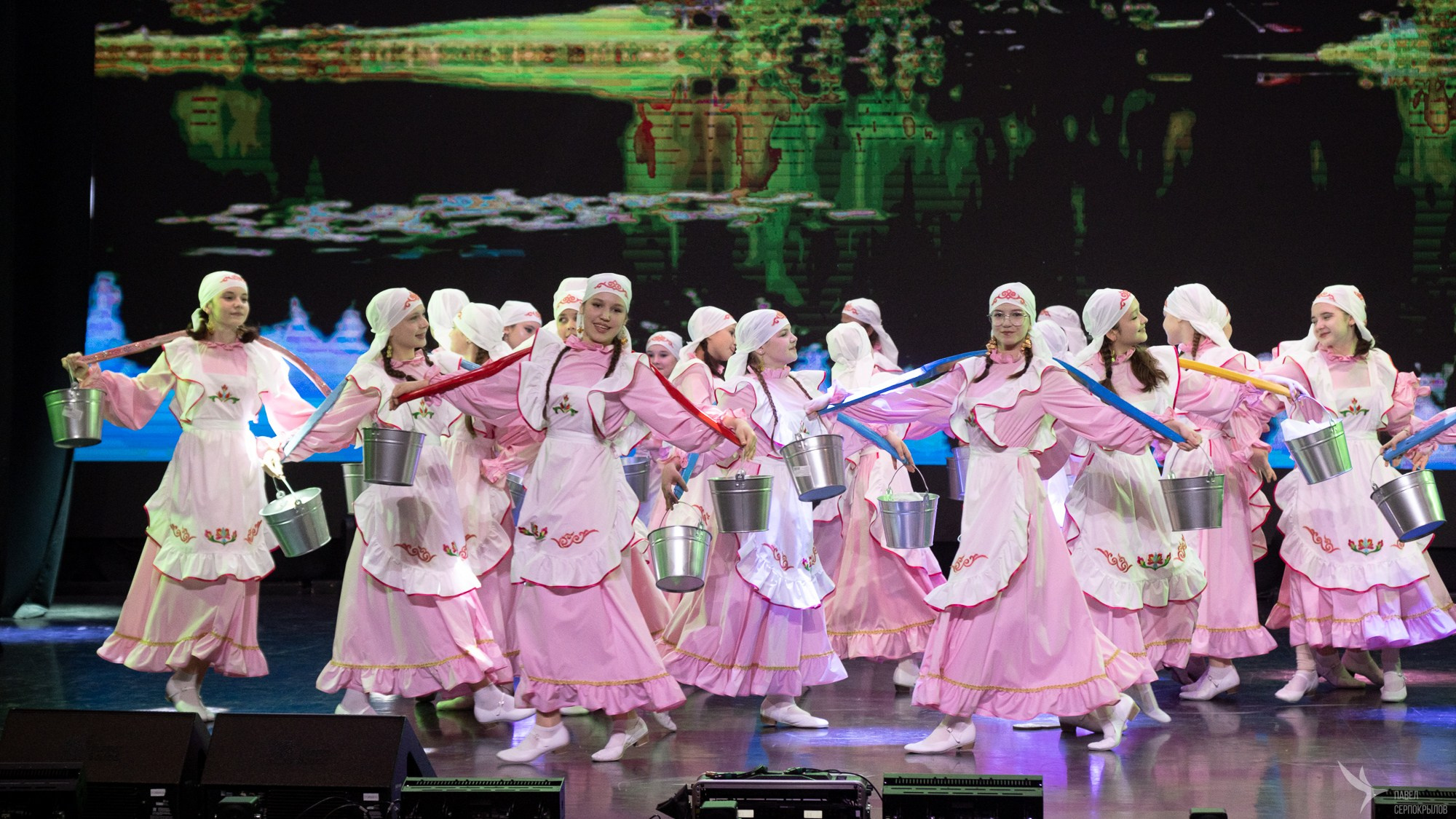 Отчетный концерт школы танцев «Танцевальный островок». Репортажный фотограф в Казани Павел Серпокрылов