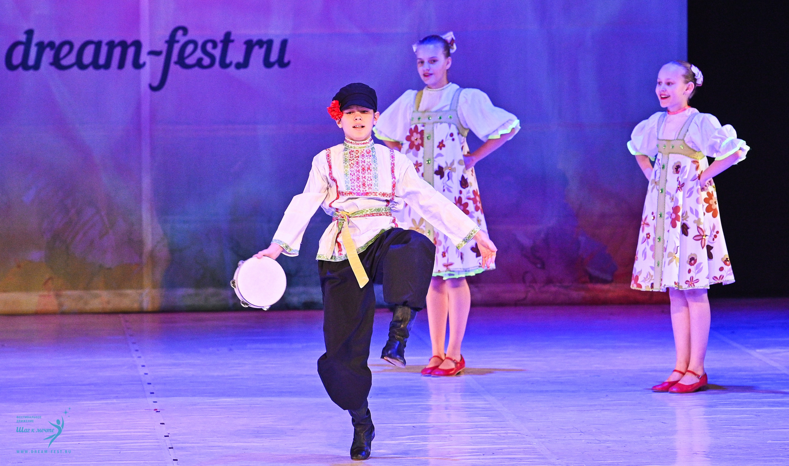 12.04.2025 Фестивальное движение «Шаг к мечте» г. Москва. Медиастудия Фото Концепт