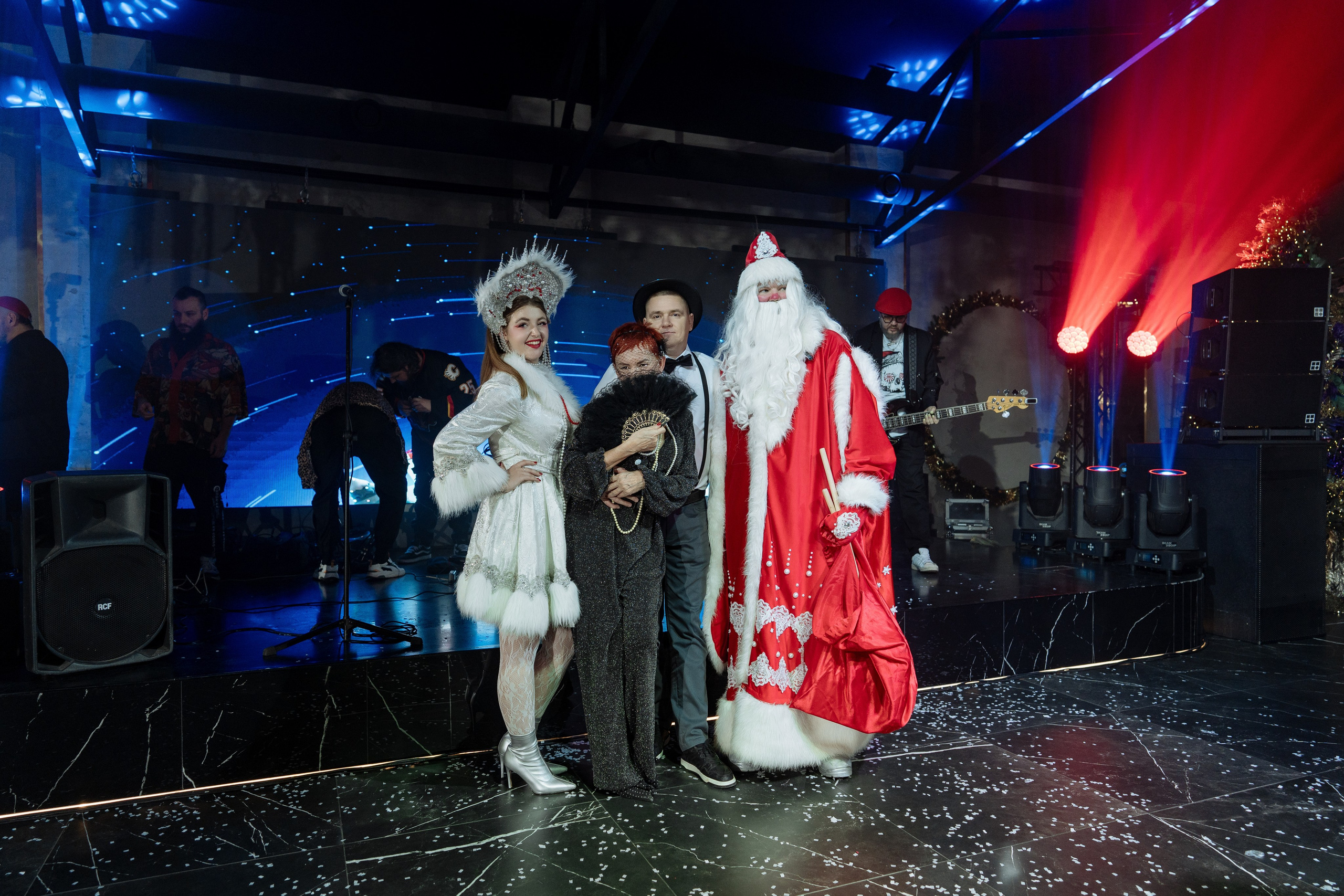 Альбион Тур