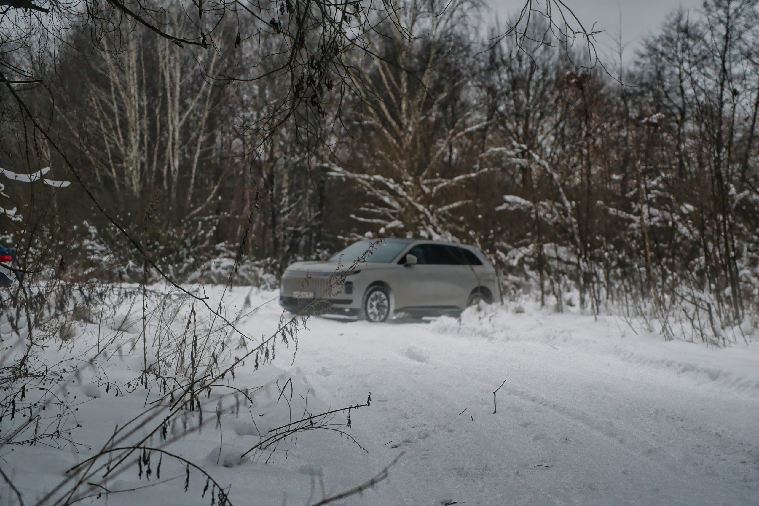 Exlantix ET зимой в снегу. FM Media Сrew. Репортажные фото и видео