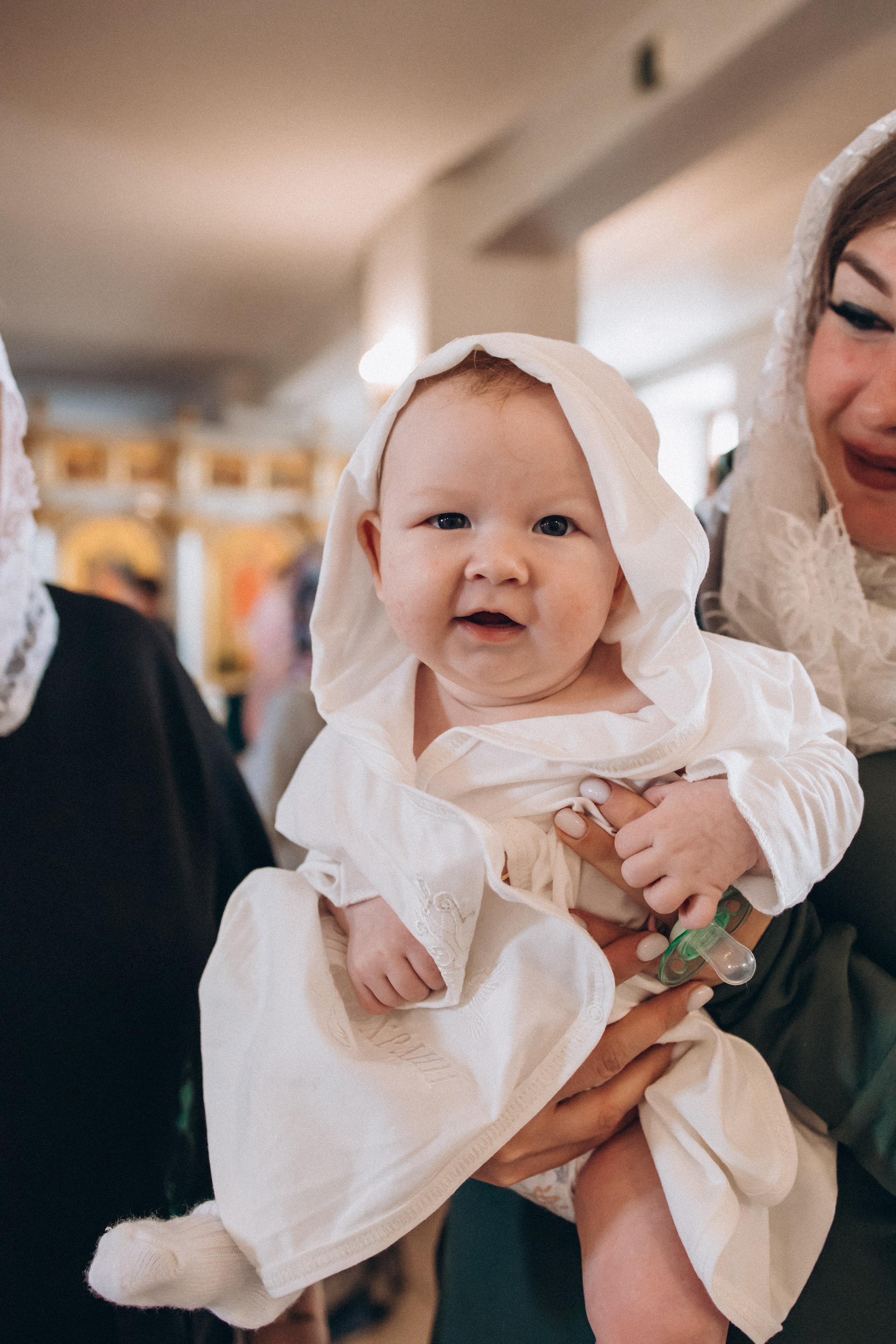 Крещение. Семейный фотограф Нижневартовск Тюмень Ефимова Ирина