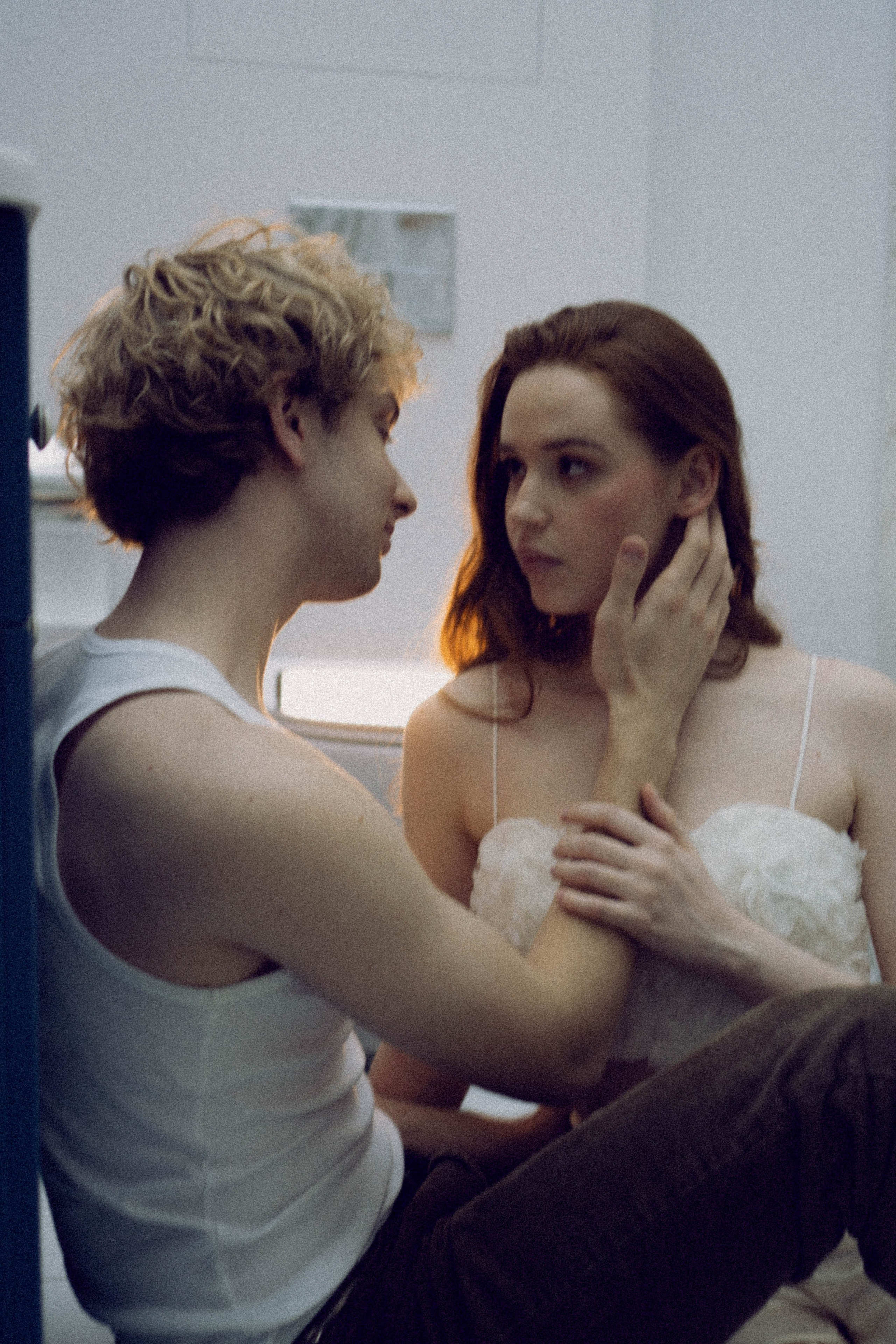 СВАДЕБНАЯ СЬЕМКА В ОТЕЛЕ. СБОРЫ ЖЕНИХА И НЕВЕСТЫ И ТАКЖЕ ТОР И ПОДГОТОВКА К ПРОГУЛКЕ. Профессиональный фотограф, Санкт-Петербург — Виктория Богомолова