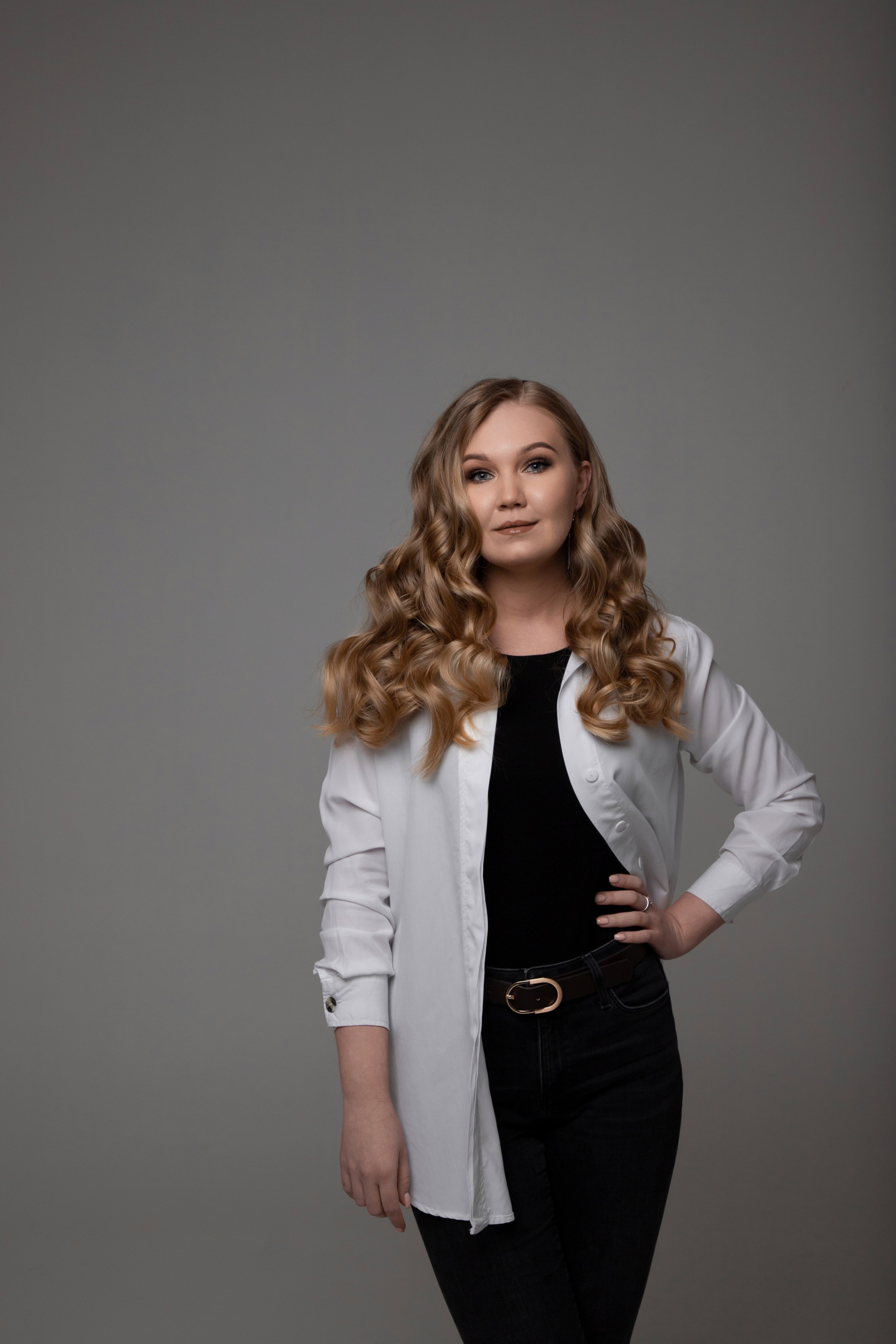 Женский портрет в Тюмени. Фотограф Денис Лесковский (Тюмень)