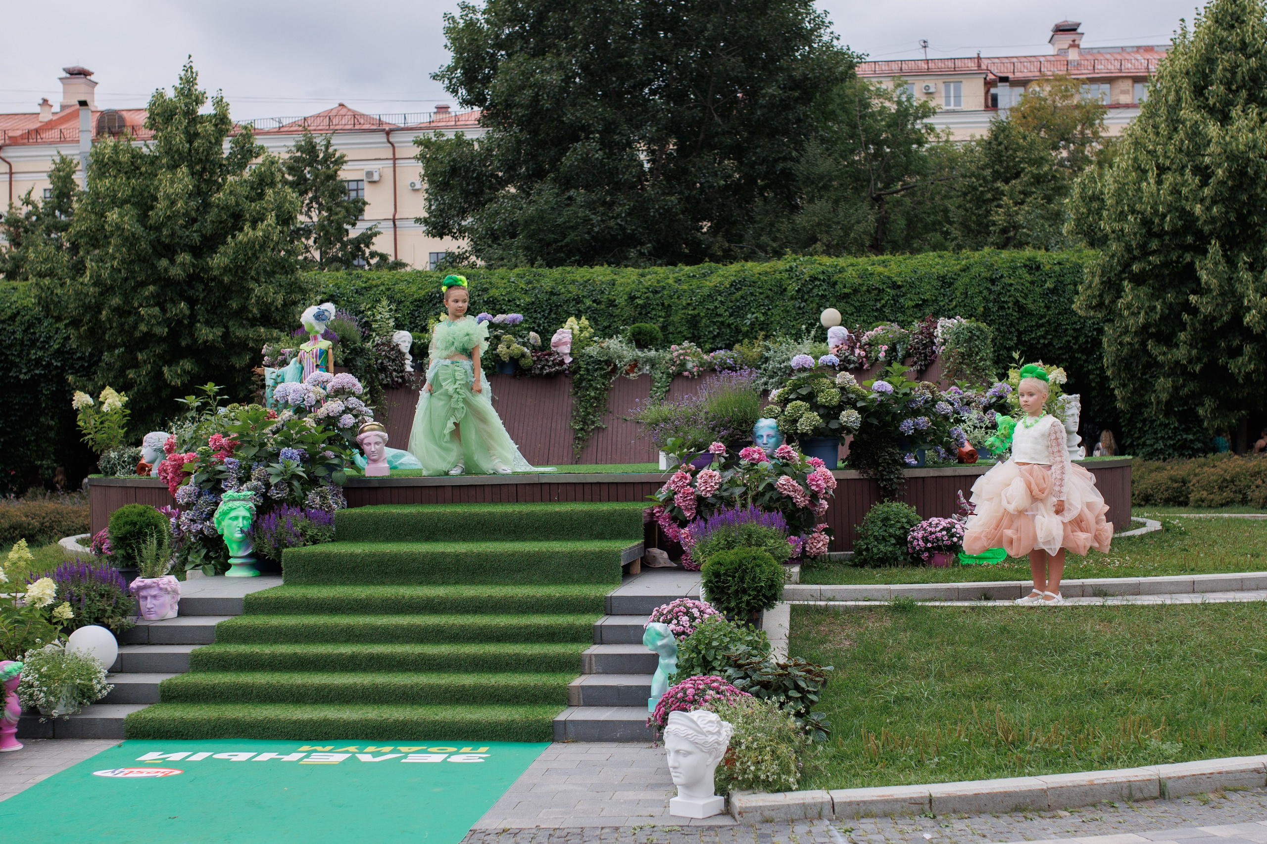 Зеленый Подиум Парк ИМ Баумана. Фото-художник портретист г. Москва