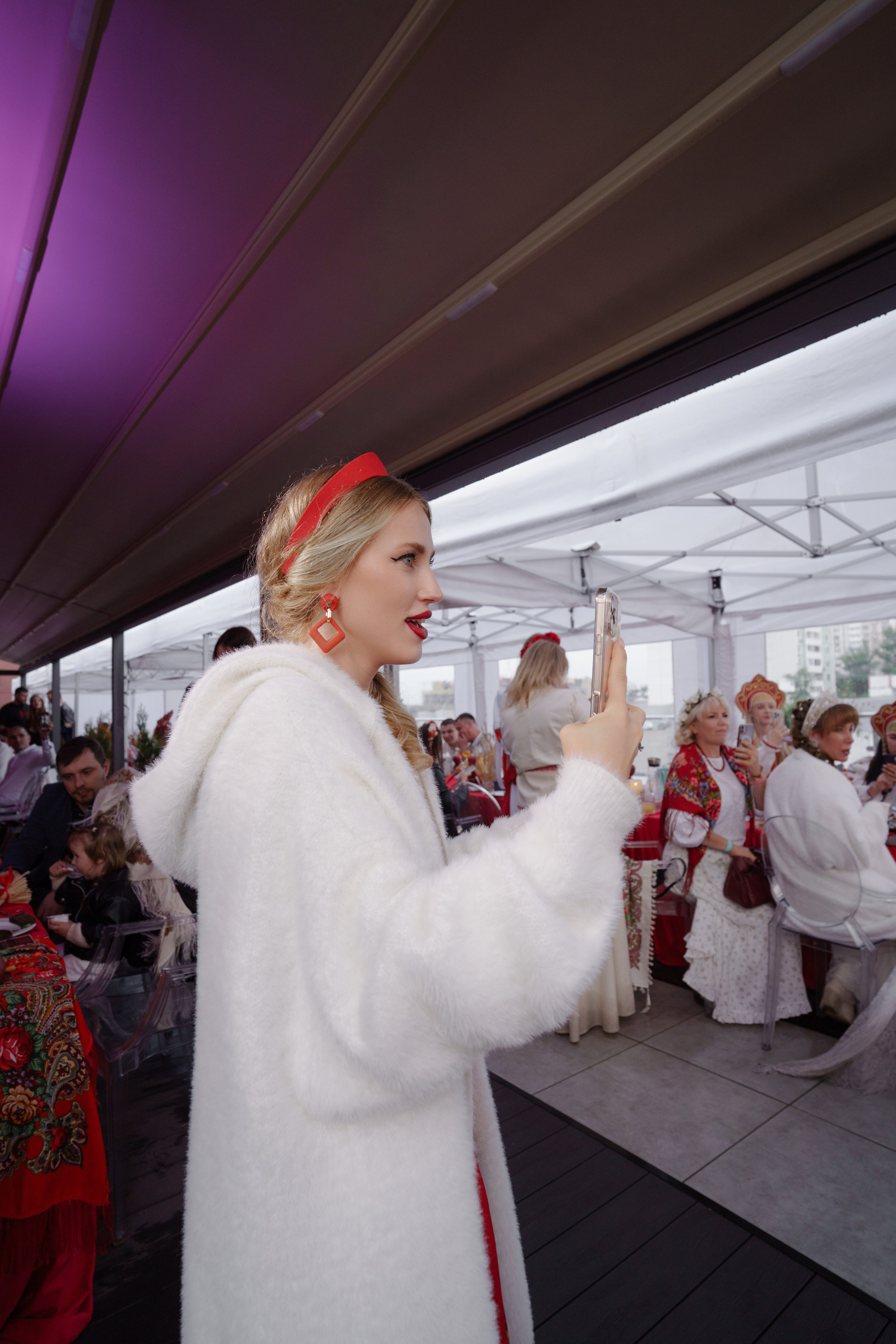 Гендер пати в славянском стиле. Репортажный фотограф в Москве Саша Дружинина