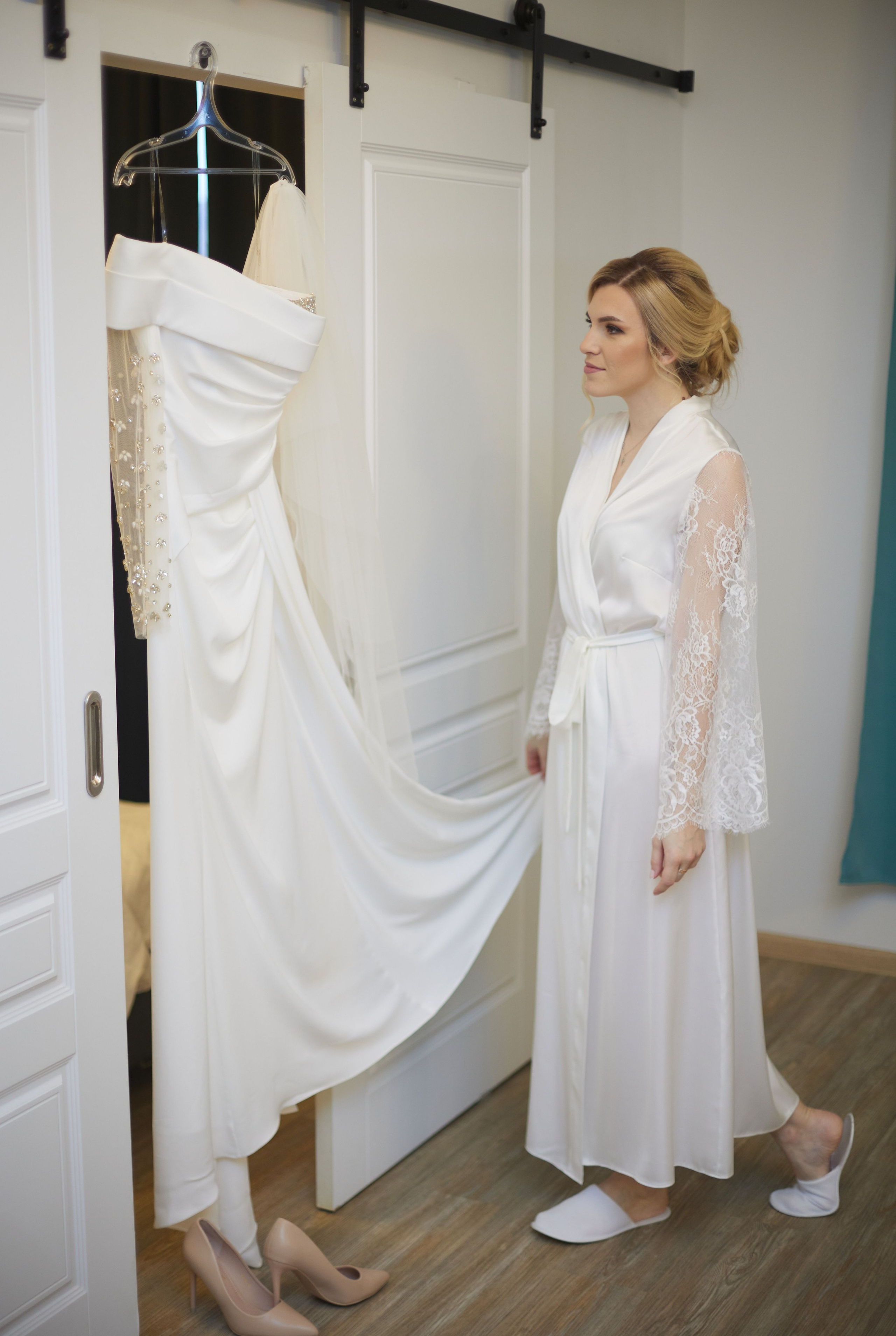 Сборы невесты в отеле фото.jpg