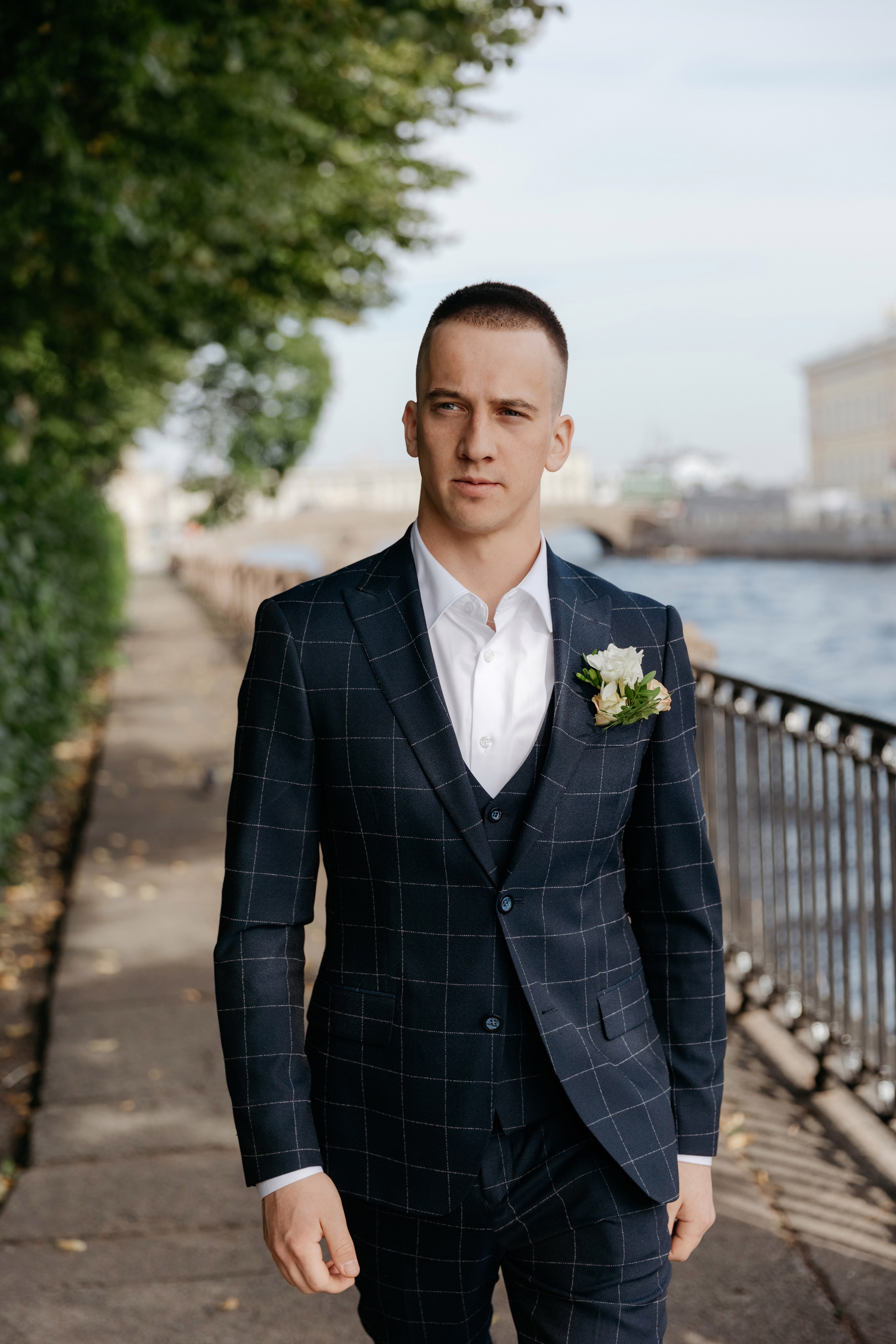 Кроме чувств, ничто не способно излечить душу, равно как ничто, кроме души, не способно излечить чувства. Свадебный фотограф в Санкт-Петербурге