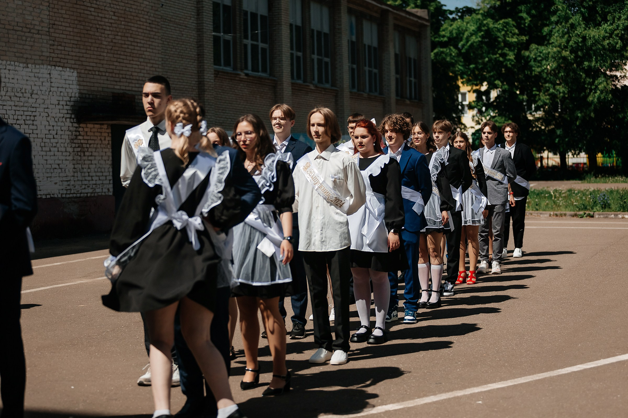 Последний звонок СОШ № 12. Семейный и свадебный фотограф в Москве Леванова Александра