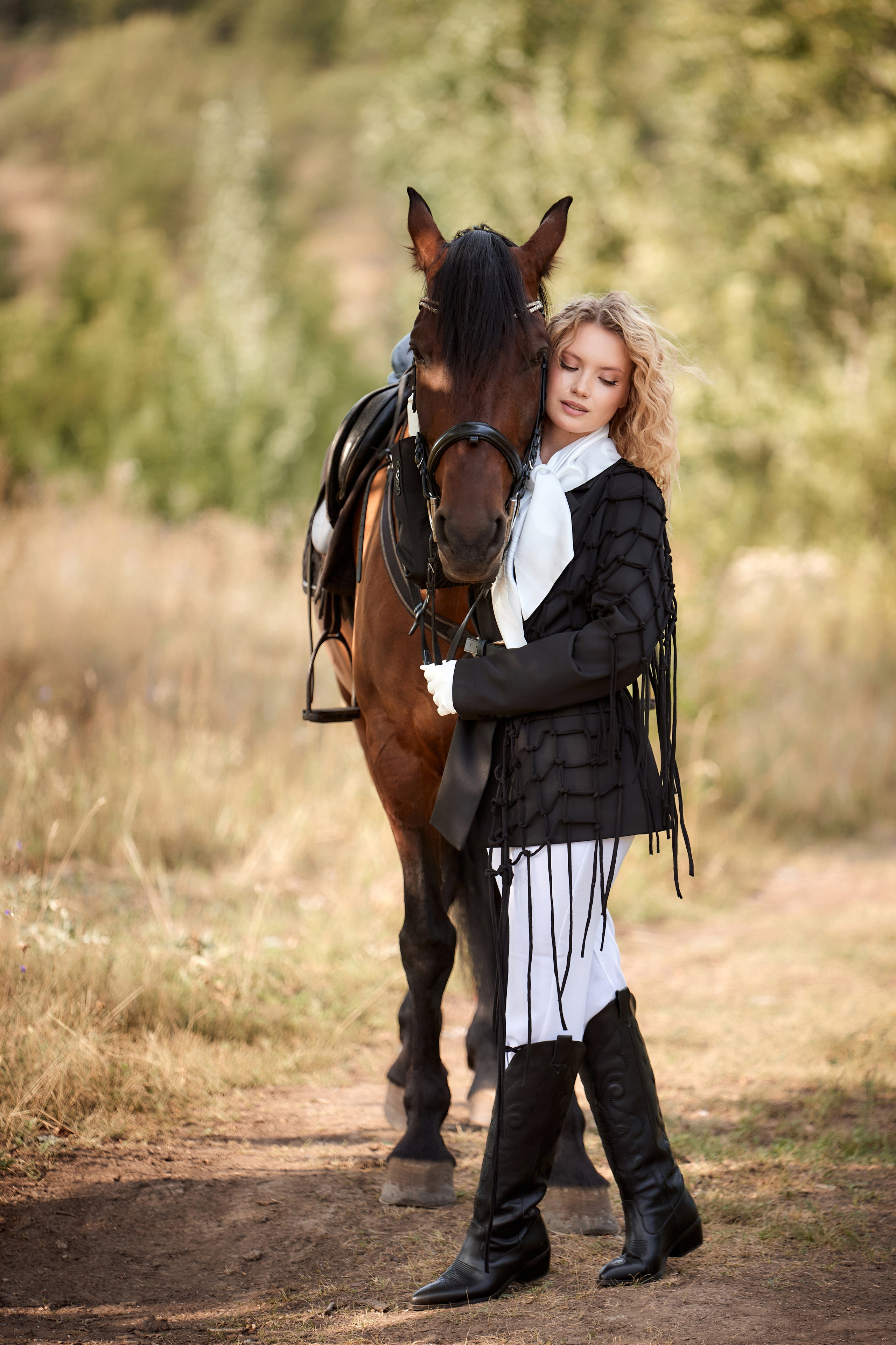 С ЛОШАДКОЙ. Фотограф Татаринов Андрей (Донецк / Макеевка)