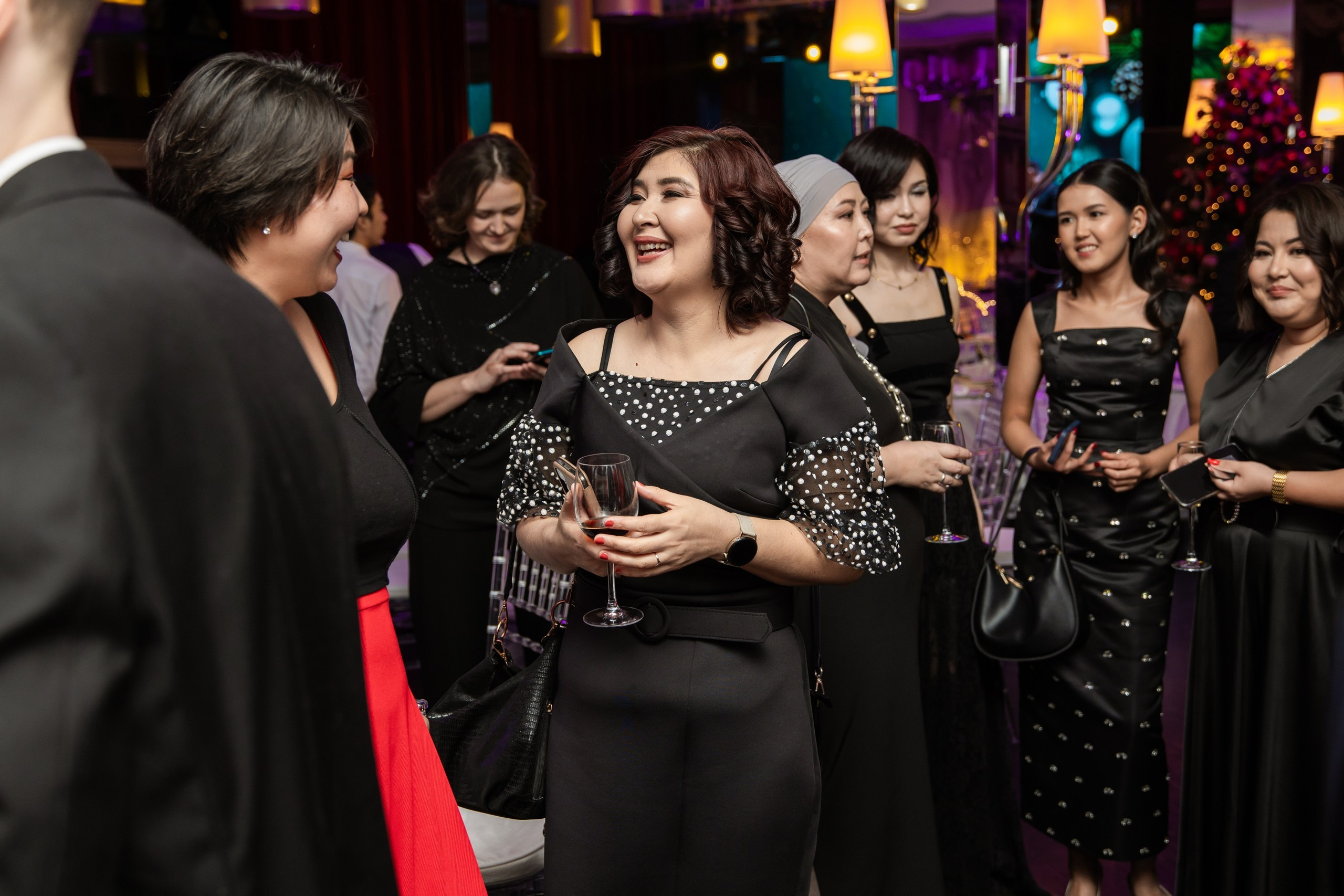 Корпоратив. Свадебный и студийный фотограф в Алматы Ильяс Кырбаев