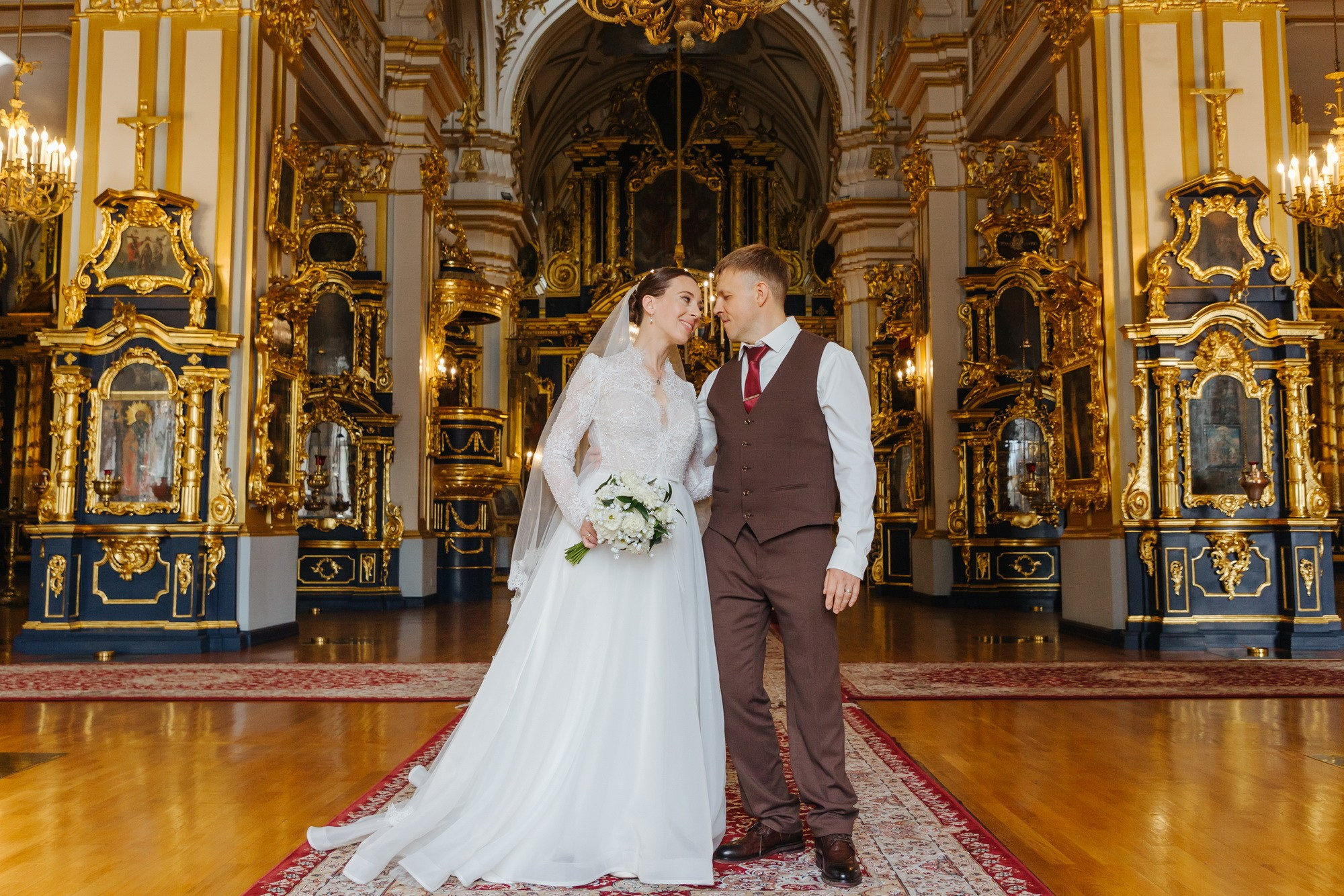 Венчание Николо Богоявленский морской собор. Фотограф крещение венчание в Петербурге! Помогает подобрать храм и посоветовал душевного батюшку в СПб