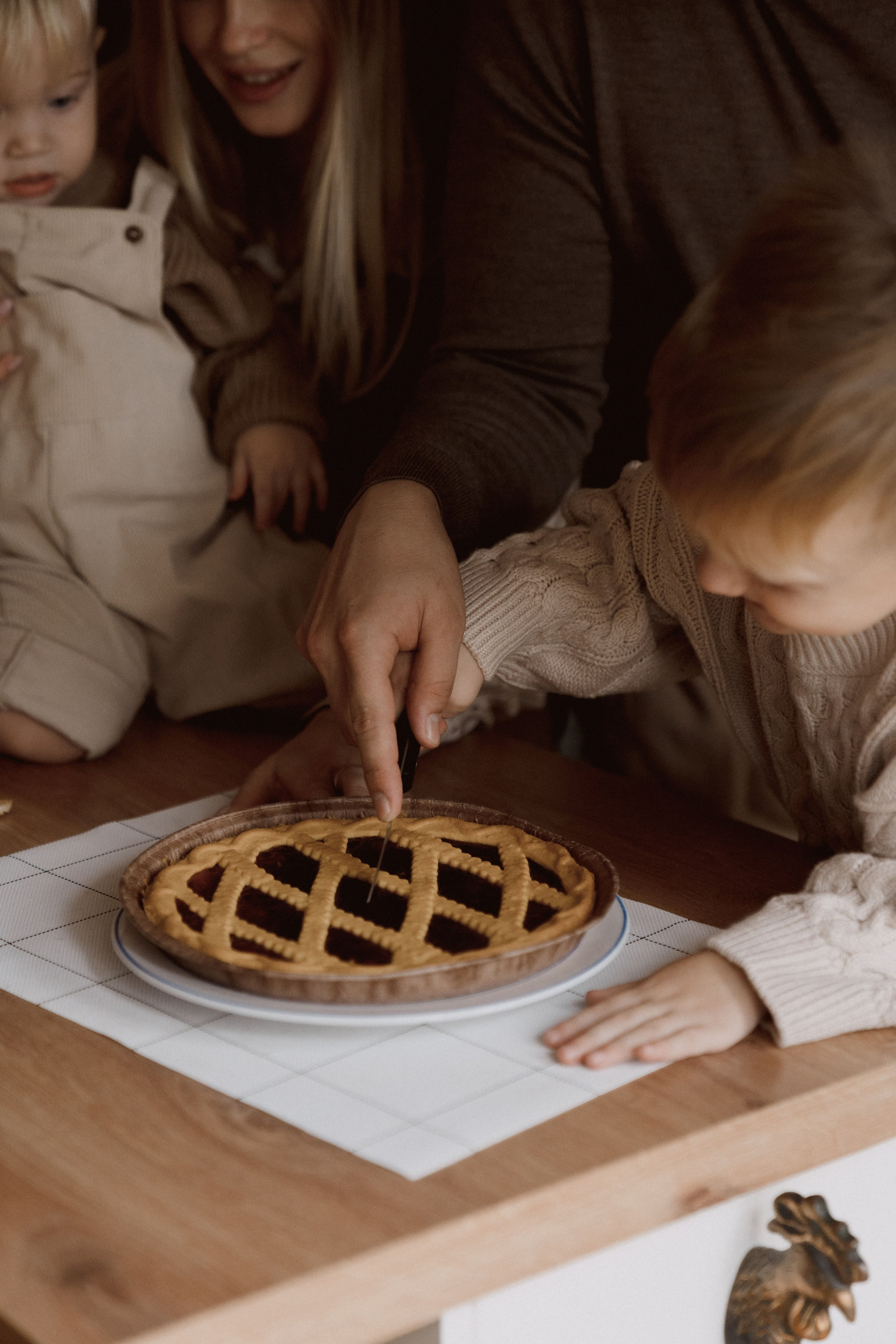Семейная фотосессия на даче. Семейный и детский фотограф в Сергиев Посаде, Хотьково Якимчук Любовь