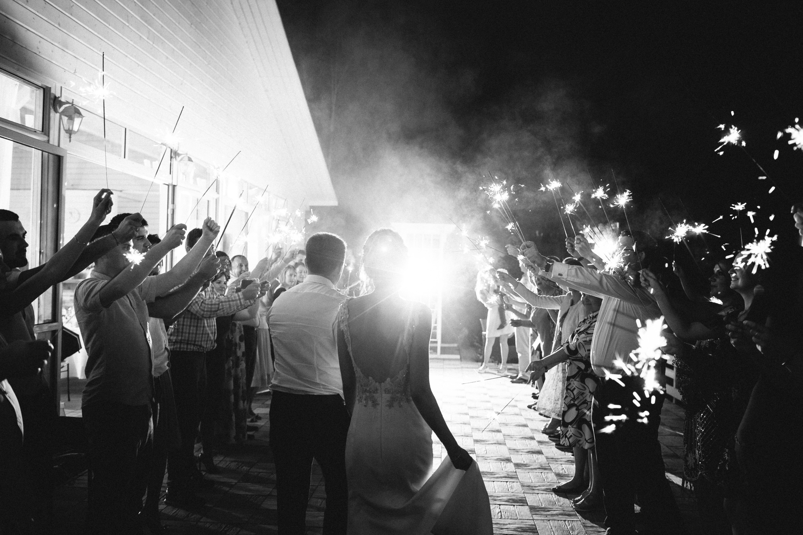 Екатерина и Антон. Свадьба за городом с выездной регистрацией. Александр Чернин. Семейный и событийный фотограф