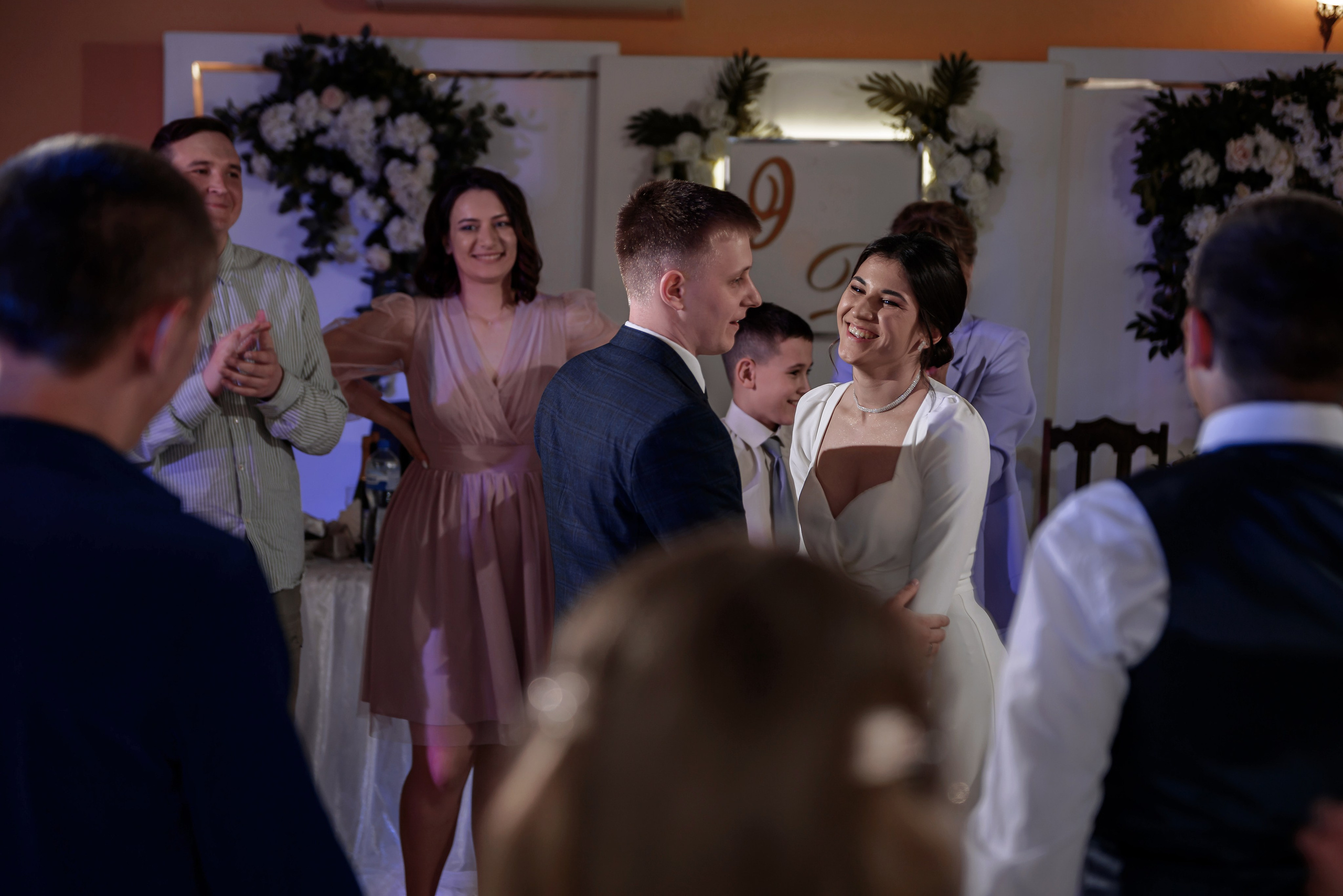 Эдуард и Виктория. Свадебный фотограф Белгород Валуйки Старый Оскол Воронеж