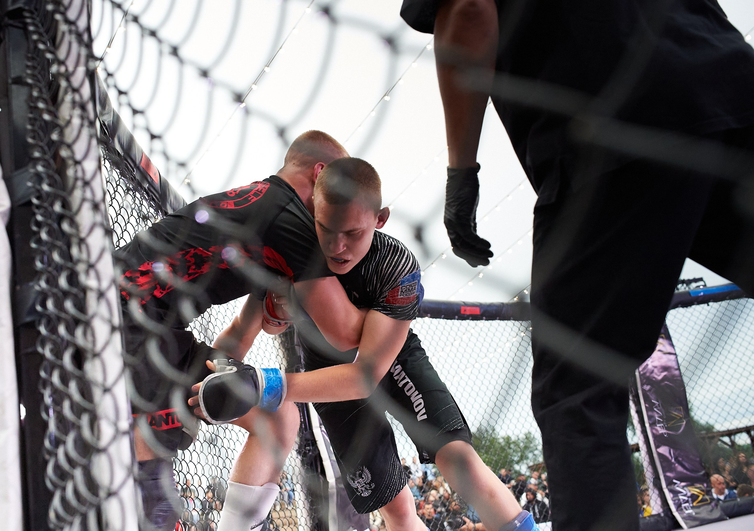 ММА. Битва на Иже-4. Спортивный репортажный фотограф в Ижевске Сергей Мерзляков