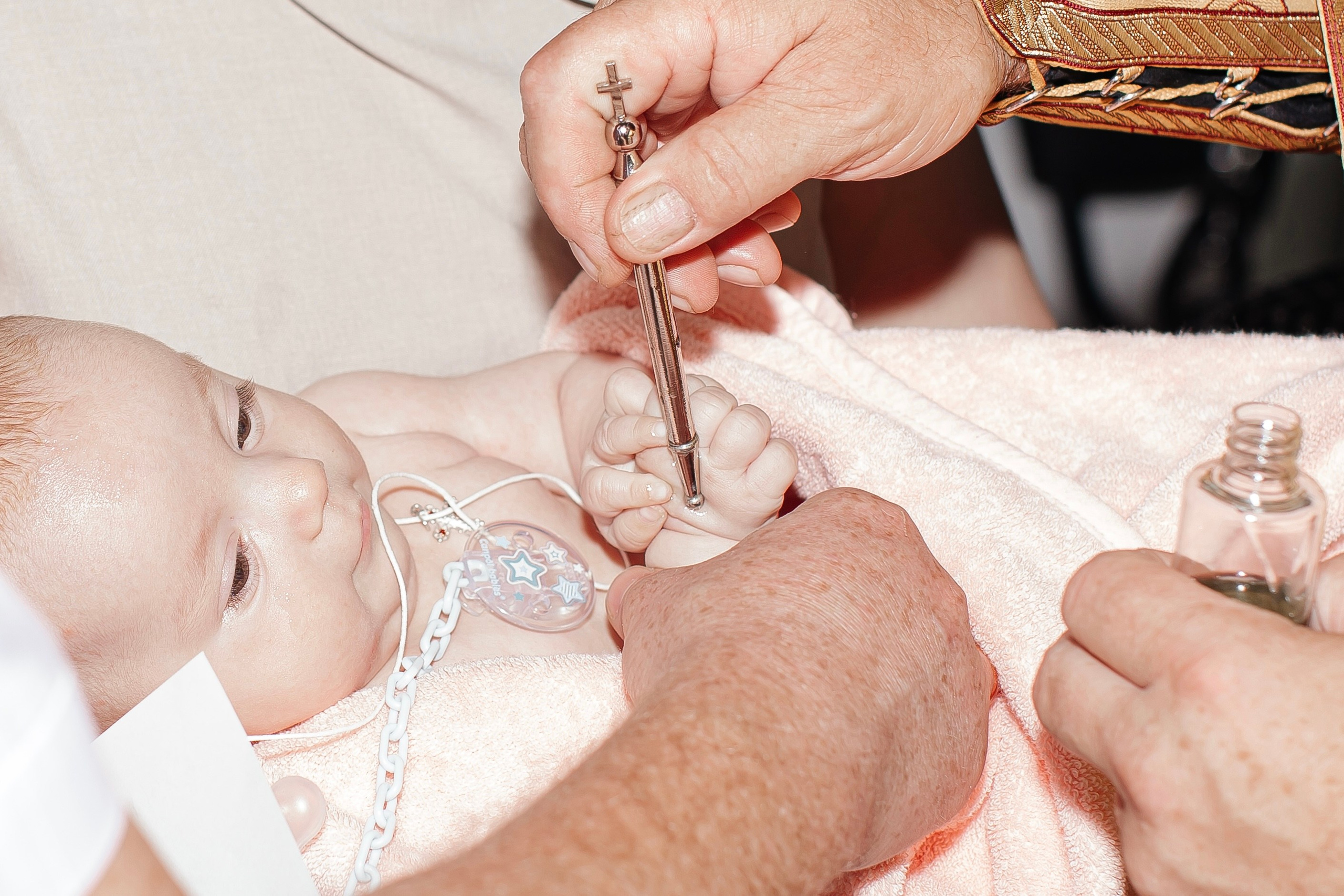 Таинство Крещения. Фотограф Лиана Артемова в Пензе