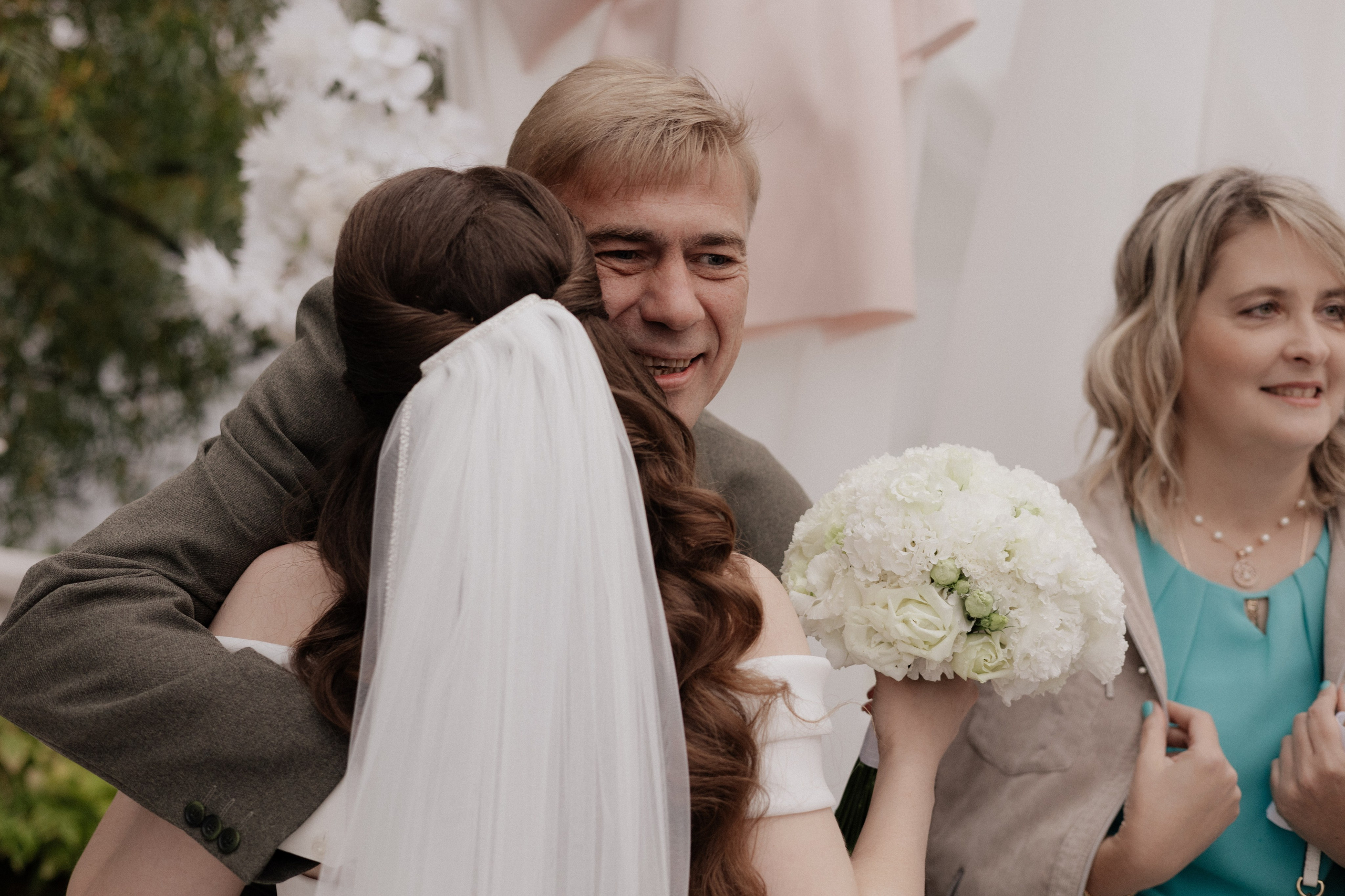 Аня и Саша. Свадьба в Юдино парк. Свадебный и портретный фотограф в Москве Анастасия Масюк