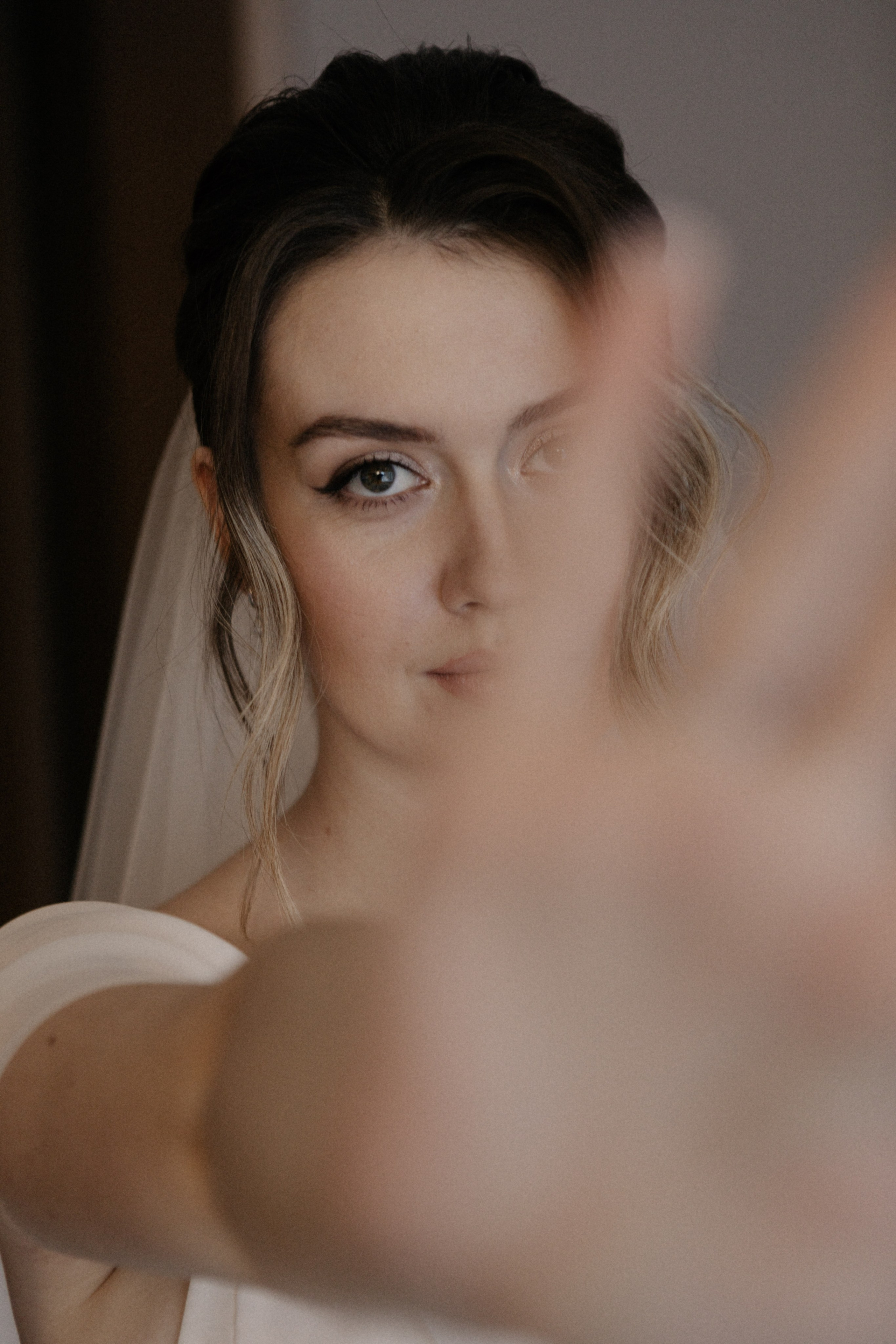 Ксюша и Илья. Утро в отеле роспись в Birds. Свадебный и портретный фотограф в Москве Анастасия Масюк