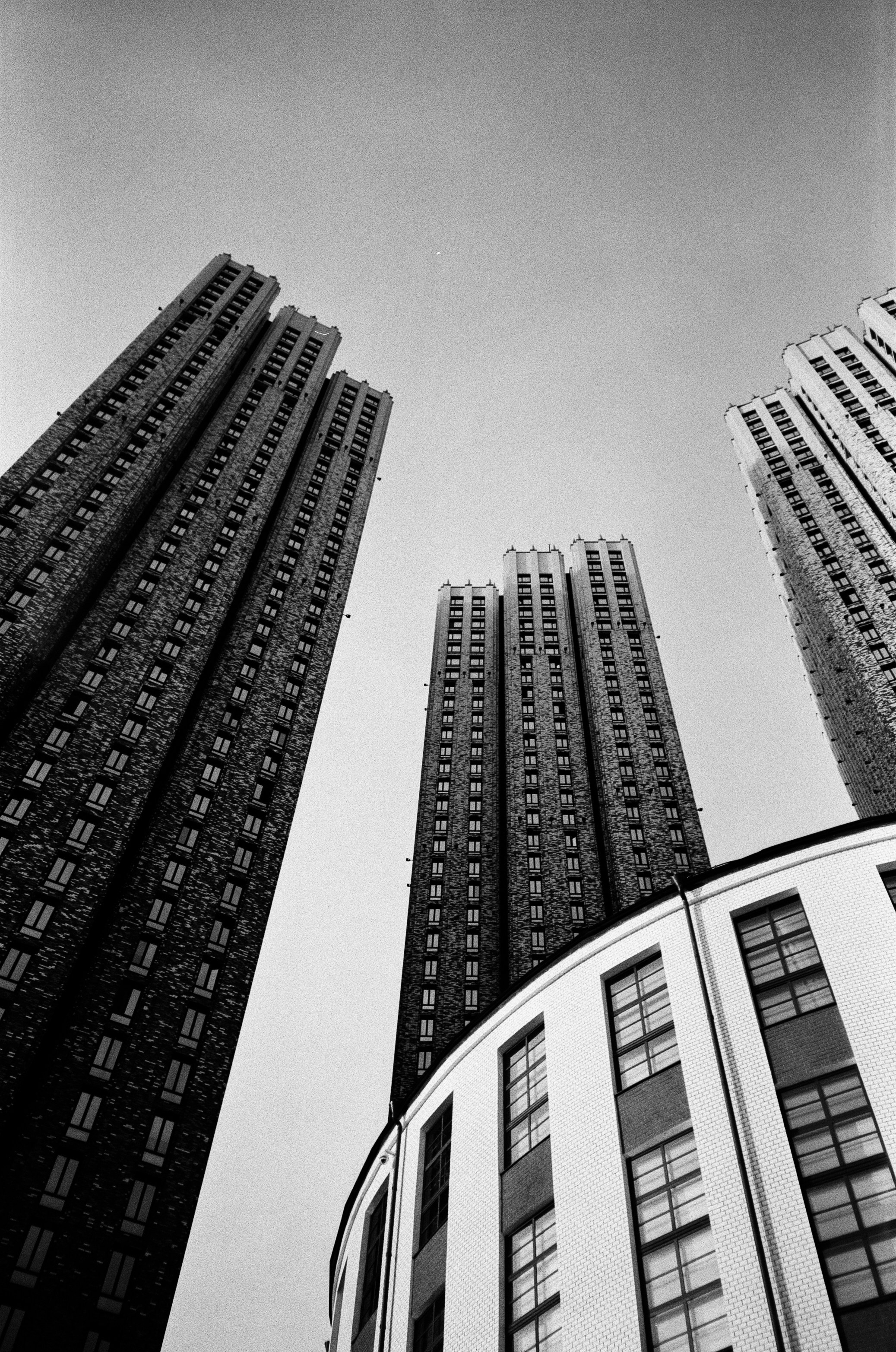 Центр Зотов / выставка От утопии к театру (Мейерхольд) / Cosina CX-1