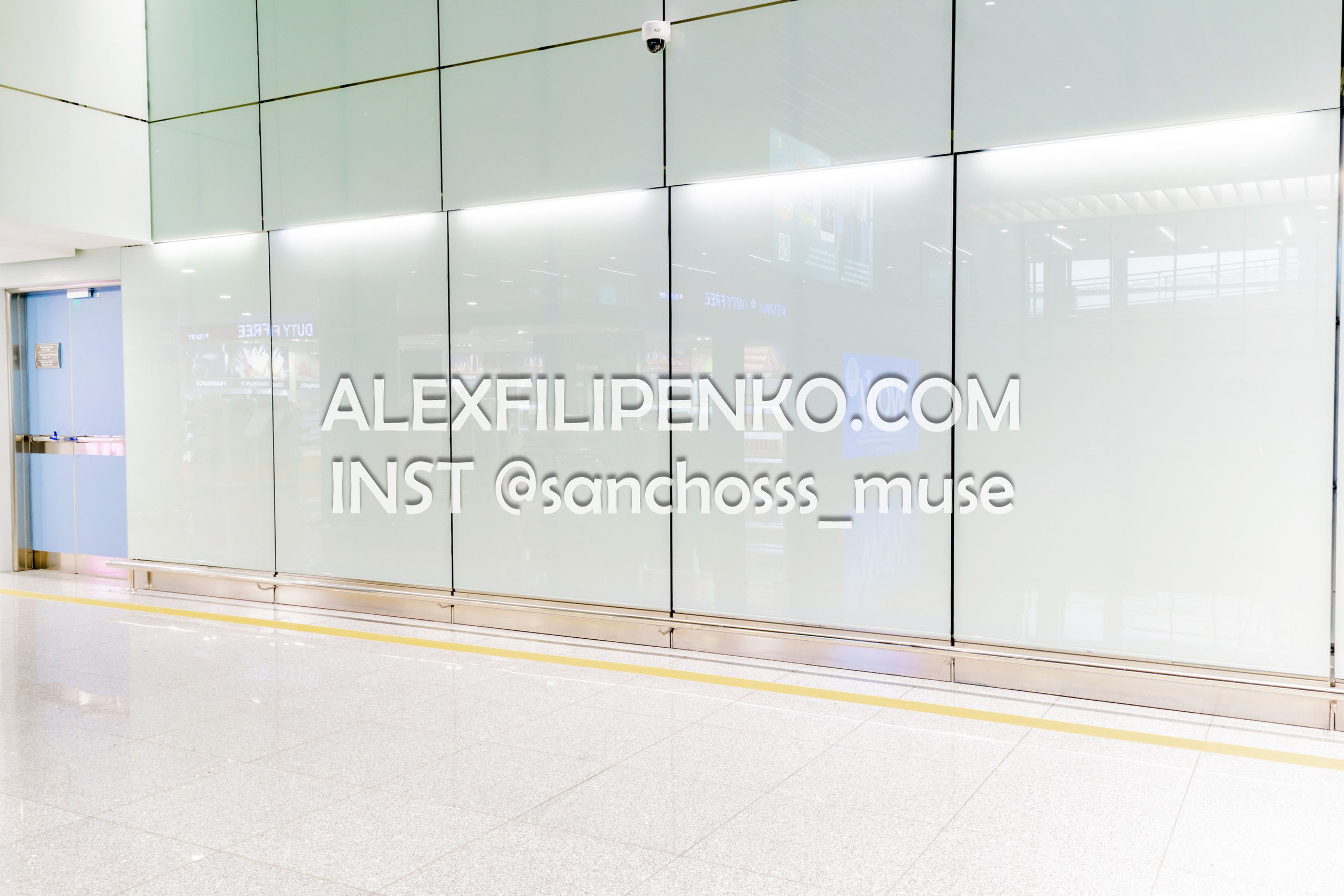 Фотосъемка для рекламного оператора MYD Production в Аэропорту Астаны. Фотограф интерьера недвижимости и архитектуры в Астане