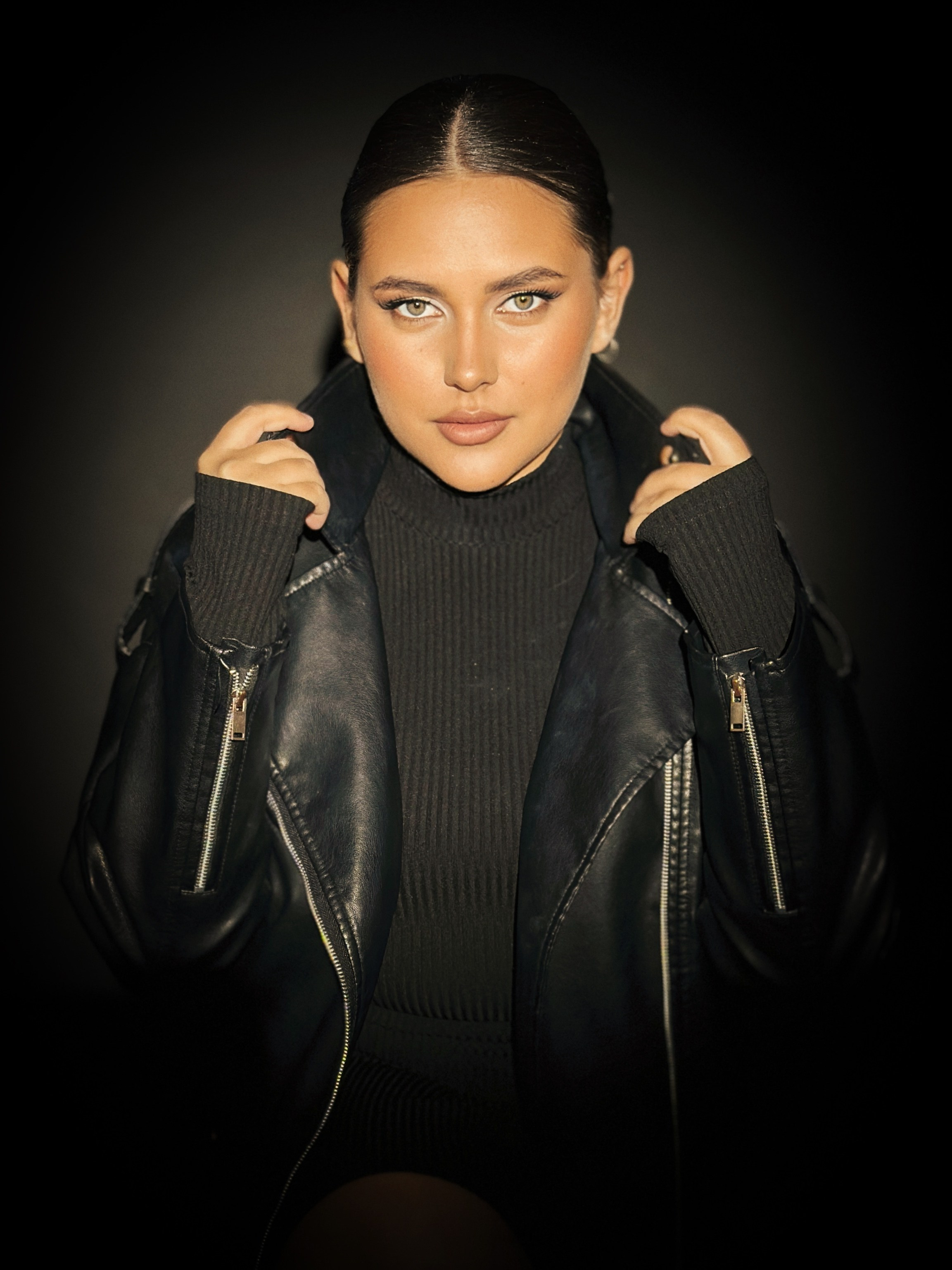 Алина С._3. Мобильный фотограф Дмитрий Шпуров | KIREVAS