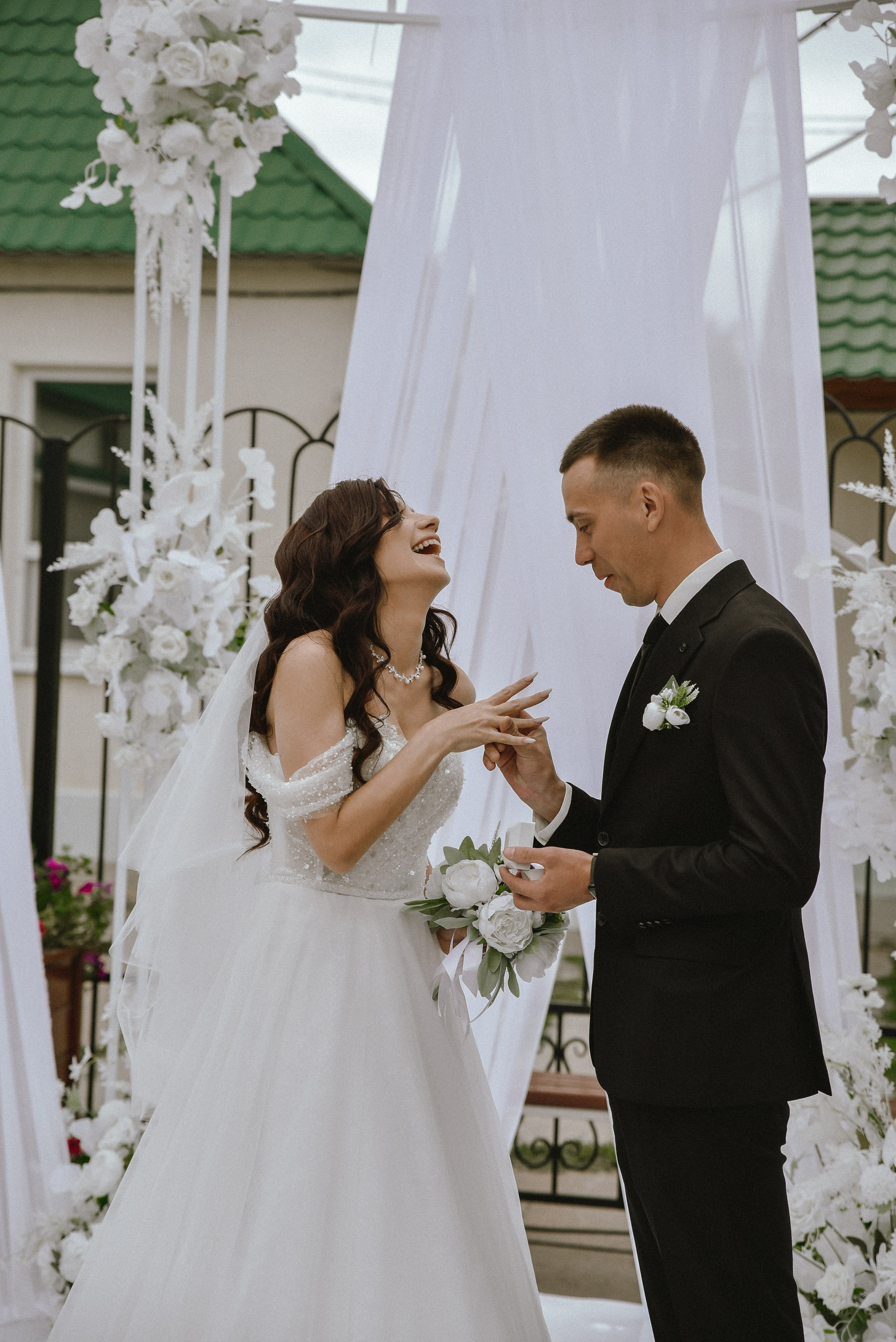 Её букет нежности. Стильный репортаж и кадры как в кино