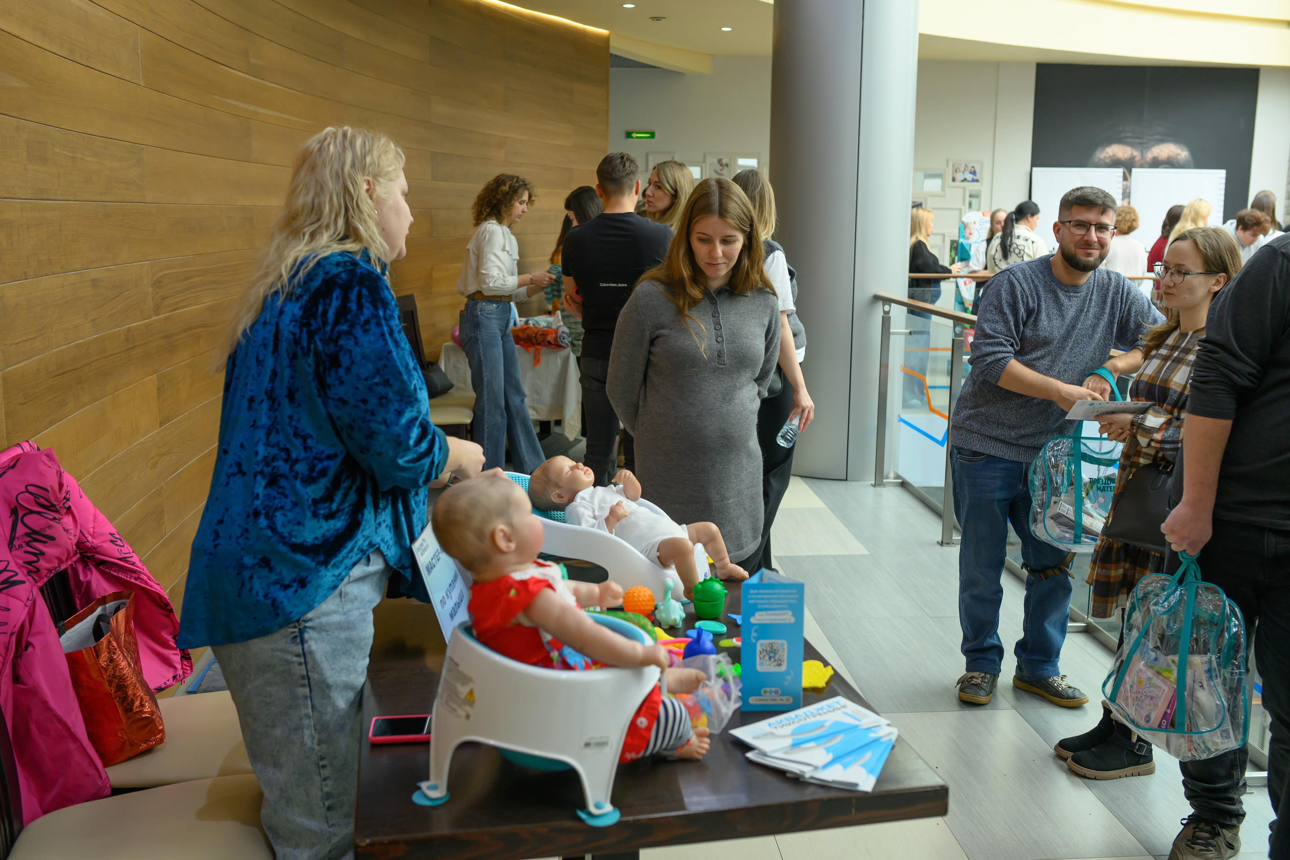 Праздник материнства ноябрь 2025. Профессиональный фотограф Елена Красилина г.Ярославль, г. Рыбинск