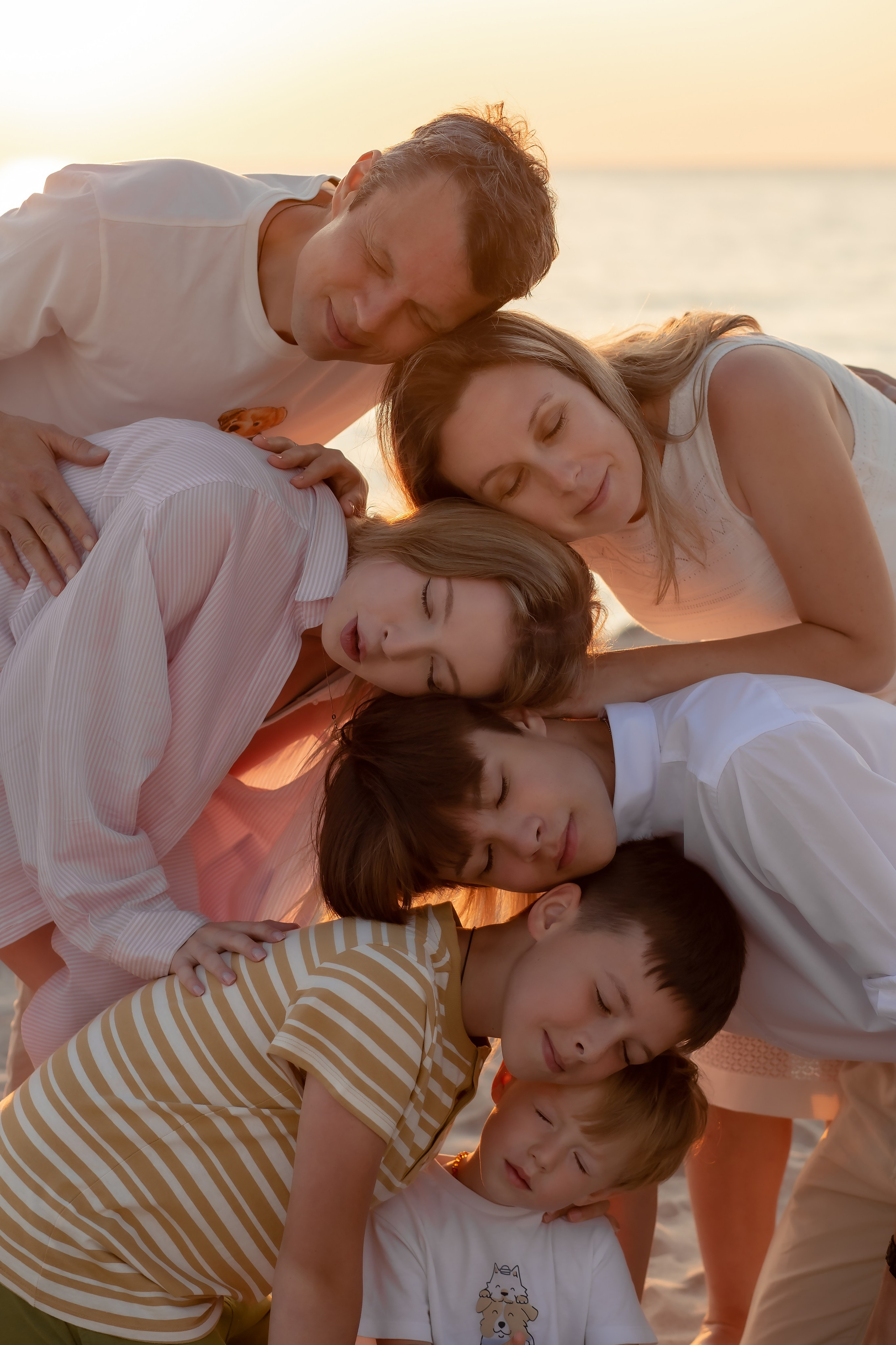 Екатерина и Антон. На закате. Фотограф в Калининграде Решетникова Алина