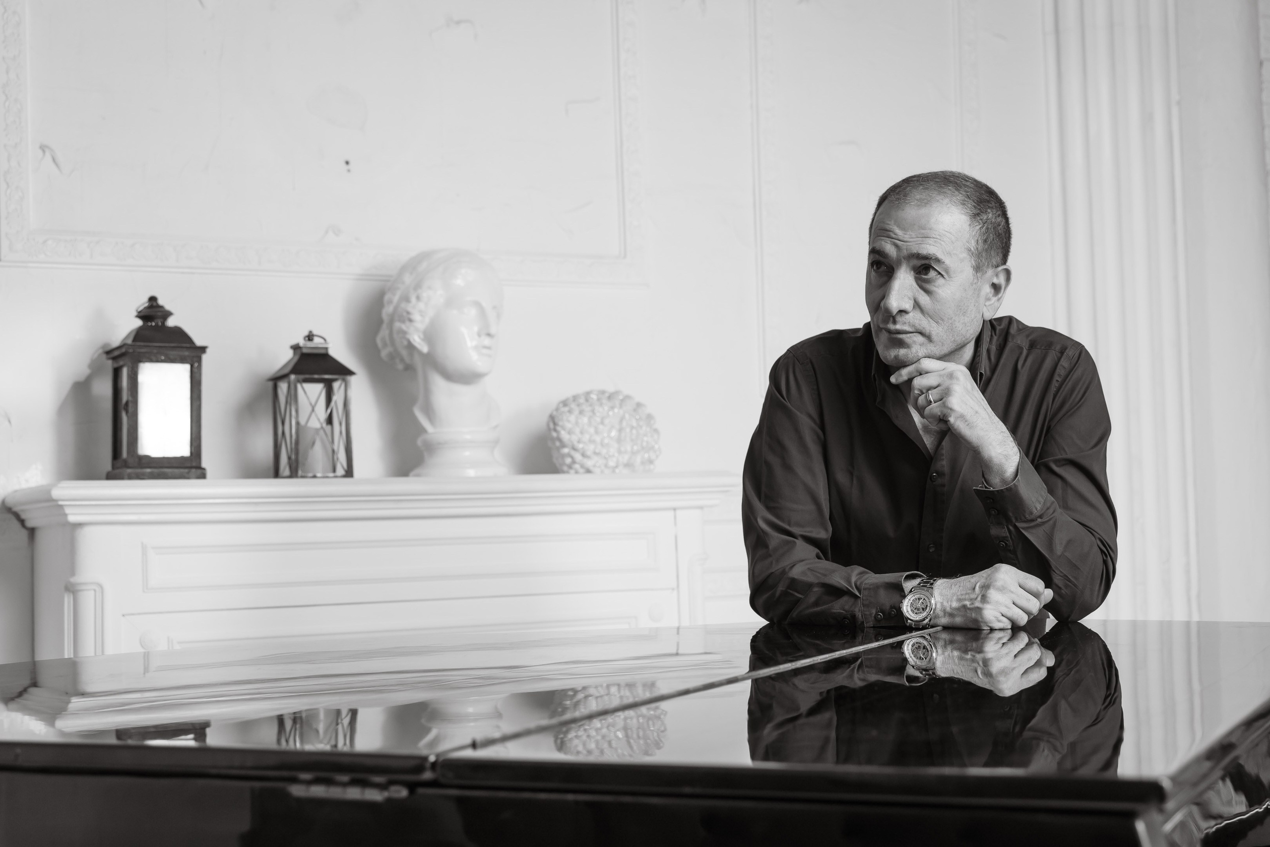 Композитор. Свадебный Фотограф в Москве Гор Магтагян