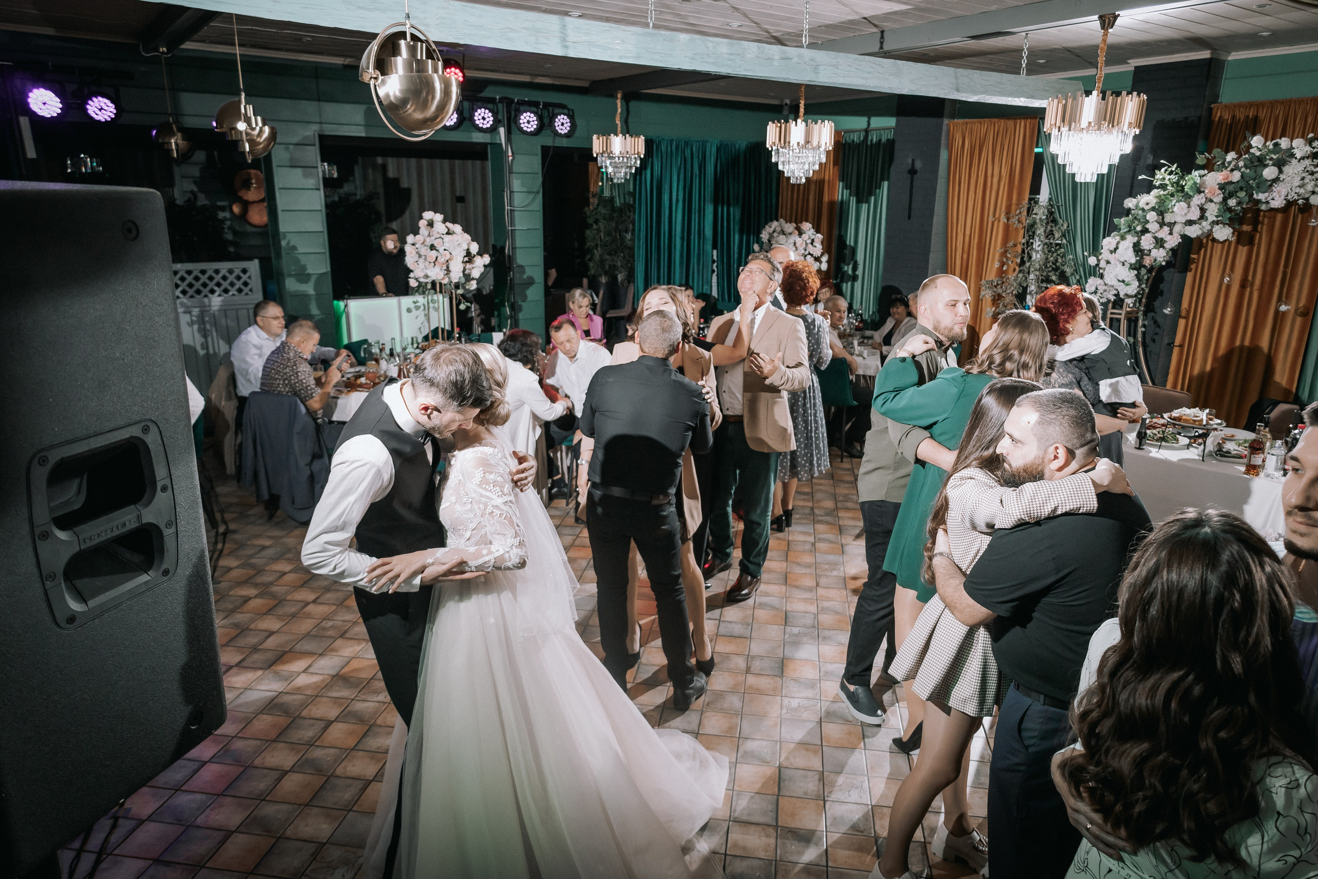 Свадебный день. Дарья и Джем. Свадебная фотография. Арина Рубах