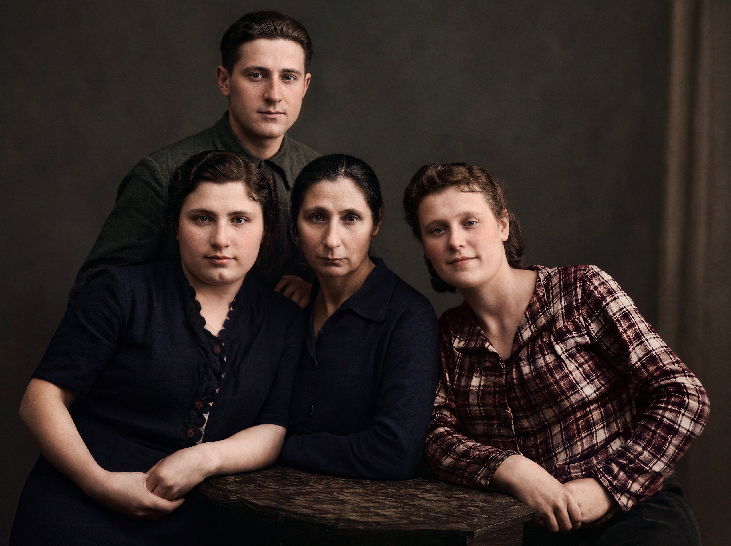 Restoration. Commercial Retoucher Yuliya Gukova