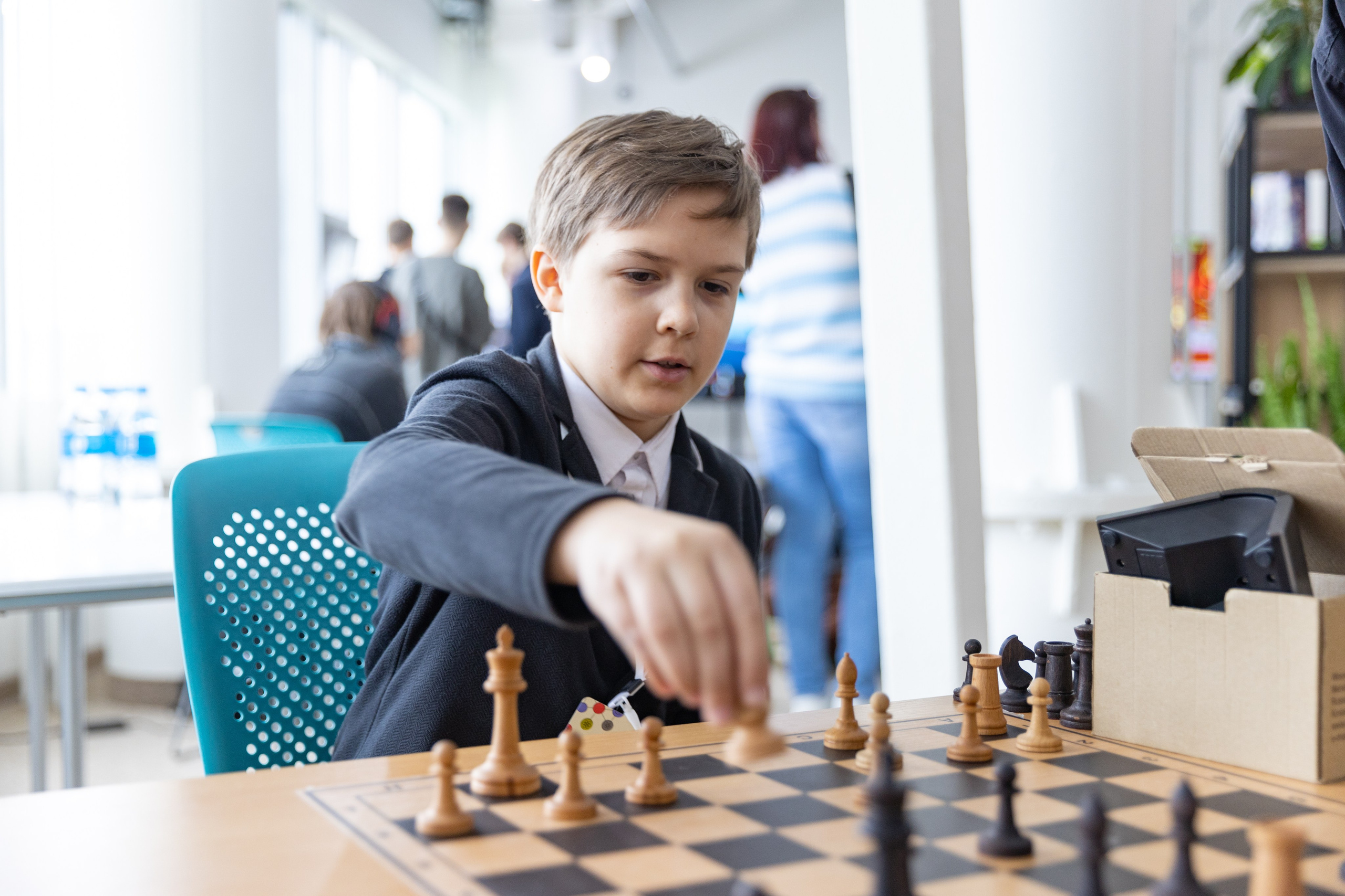 НПК «Наука в твоём ДНК». Олег Катакинов| Репортажный фотограф в городе у моря (Владивосток)