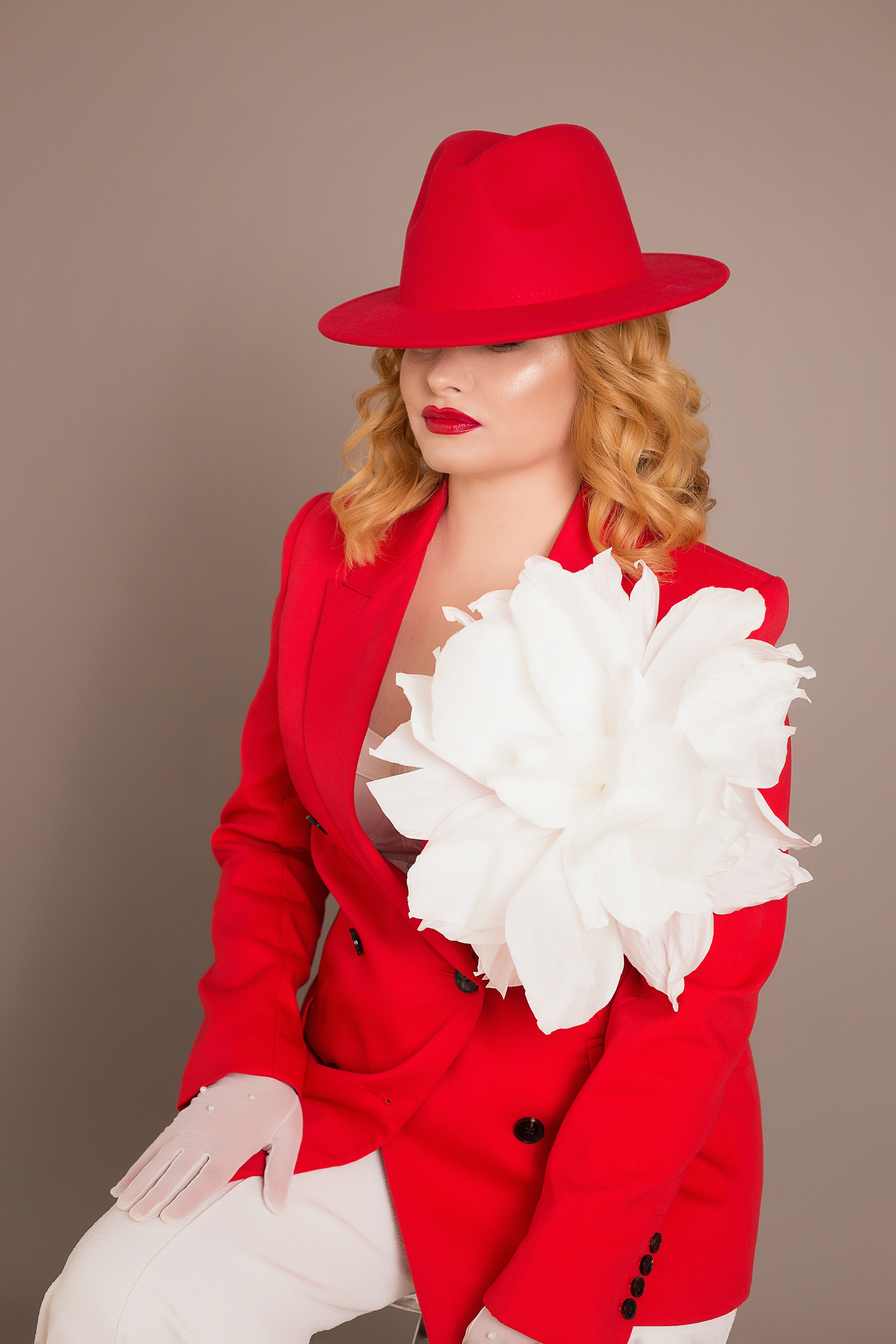 LENA. Фотограф женского портрета, беременности и семейных фотосессий