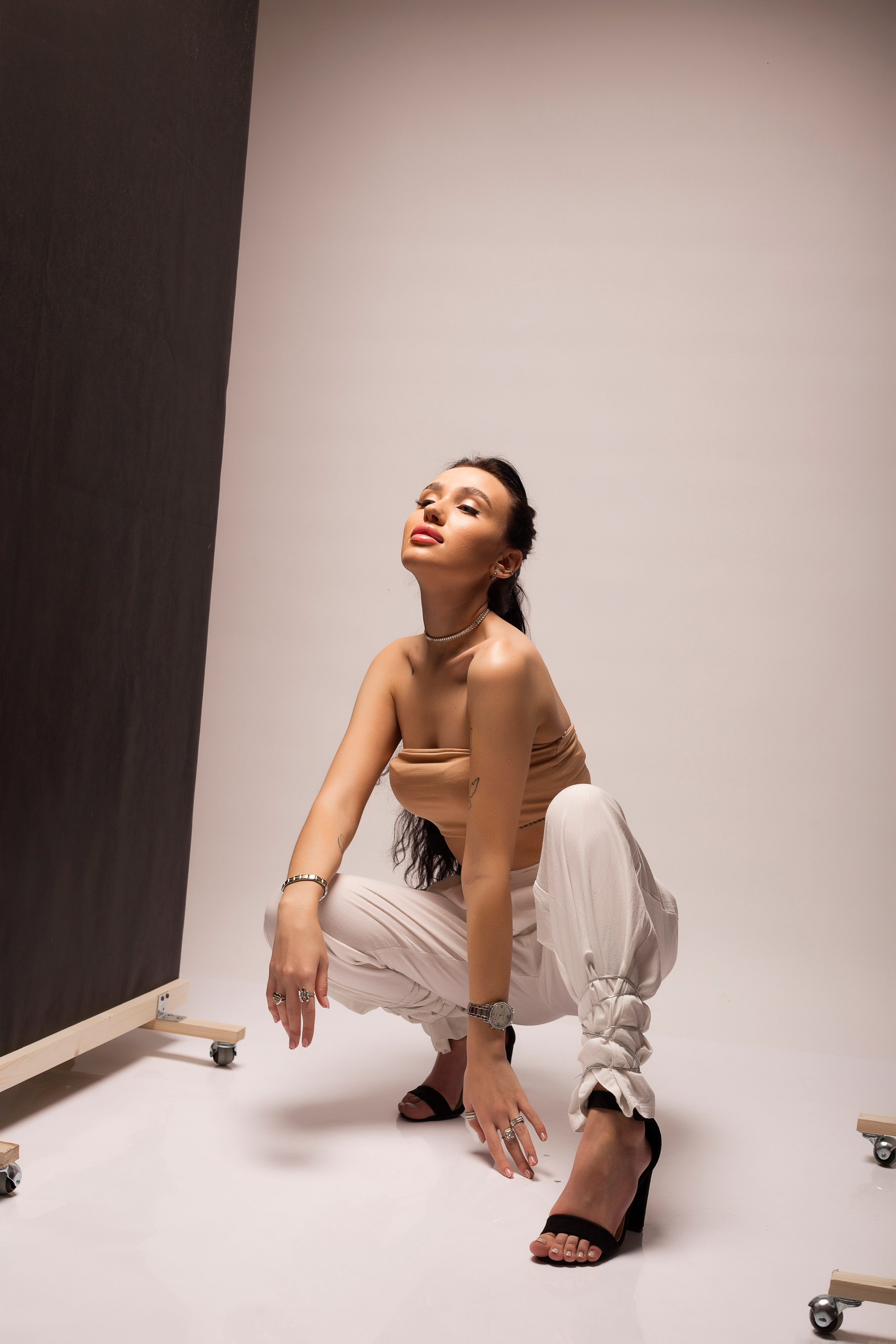 YANA. Фотограф женского портрета, беременности и семейных фотосессий