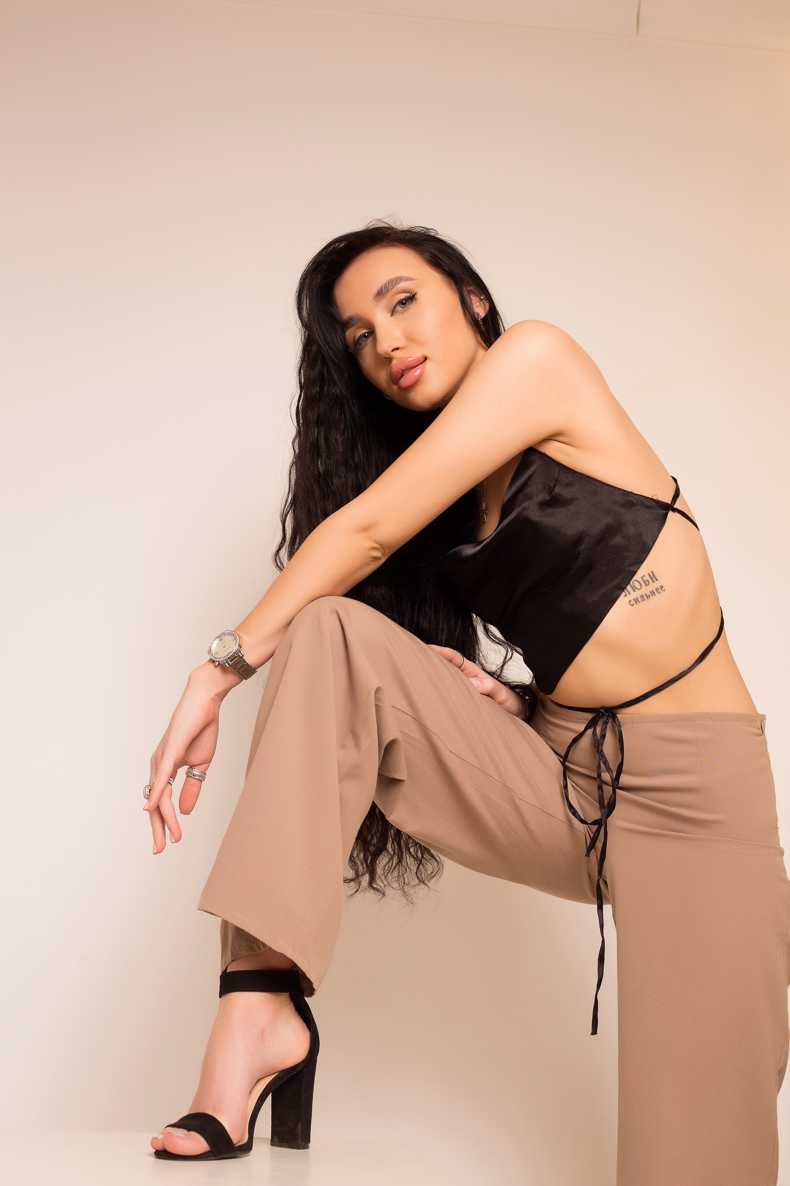 YANA. Фотограф женского портрета, беременности и семейных фотосессий