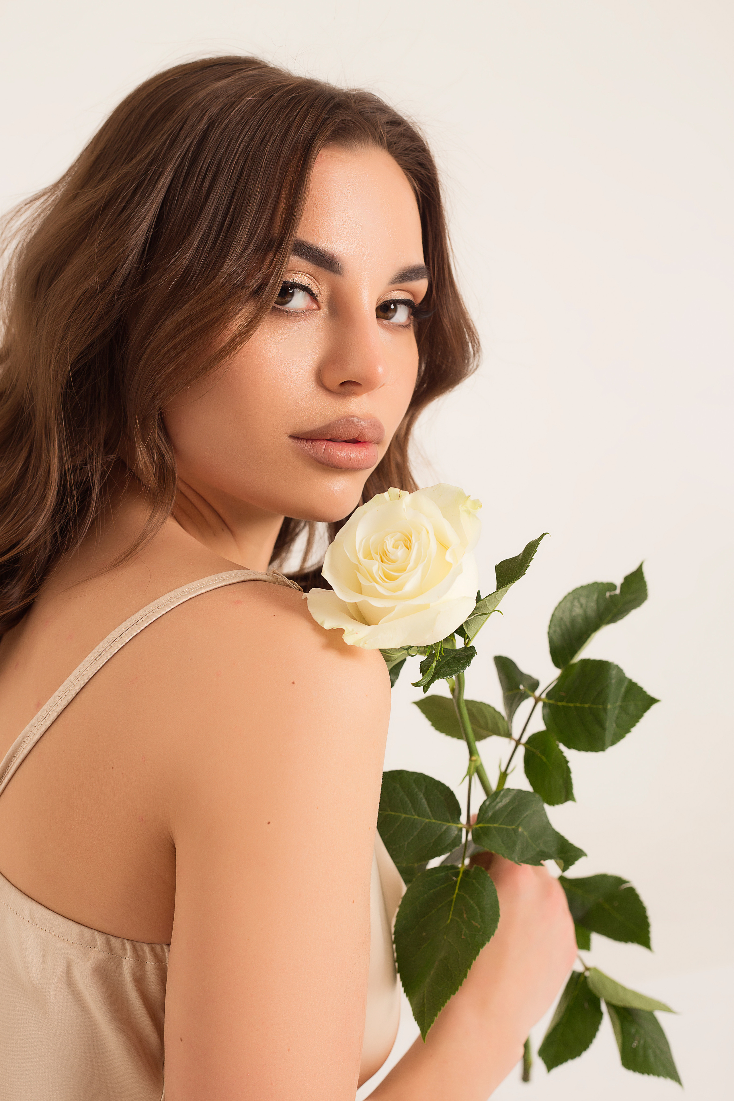 YULIA. Фотограф женского портрета, беременности и семейных фотосессий