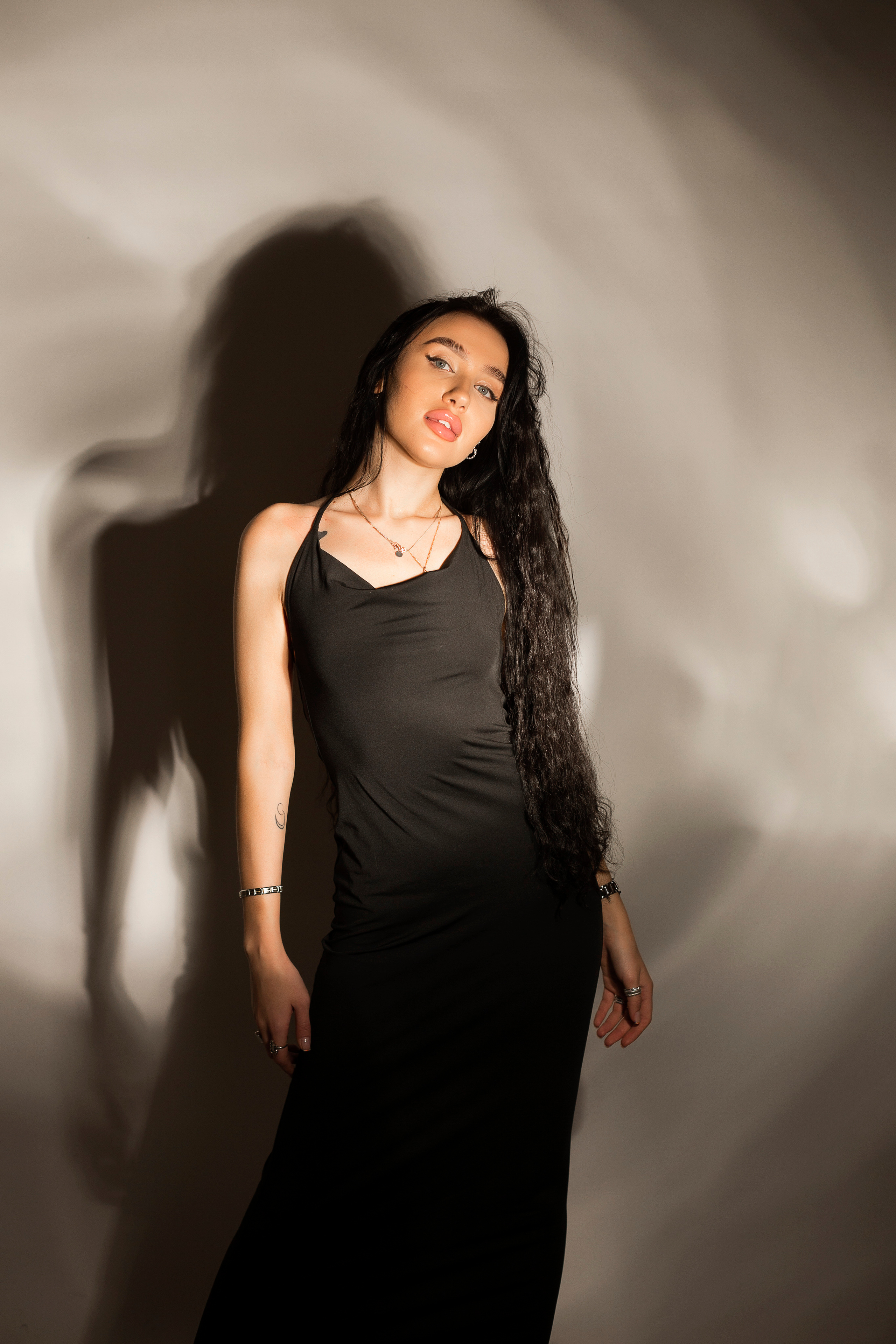 YANA. Фотограф женского портрета, беременности и семейных фотосессий