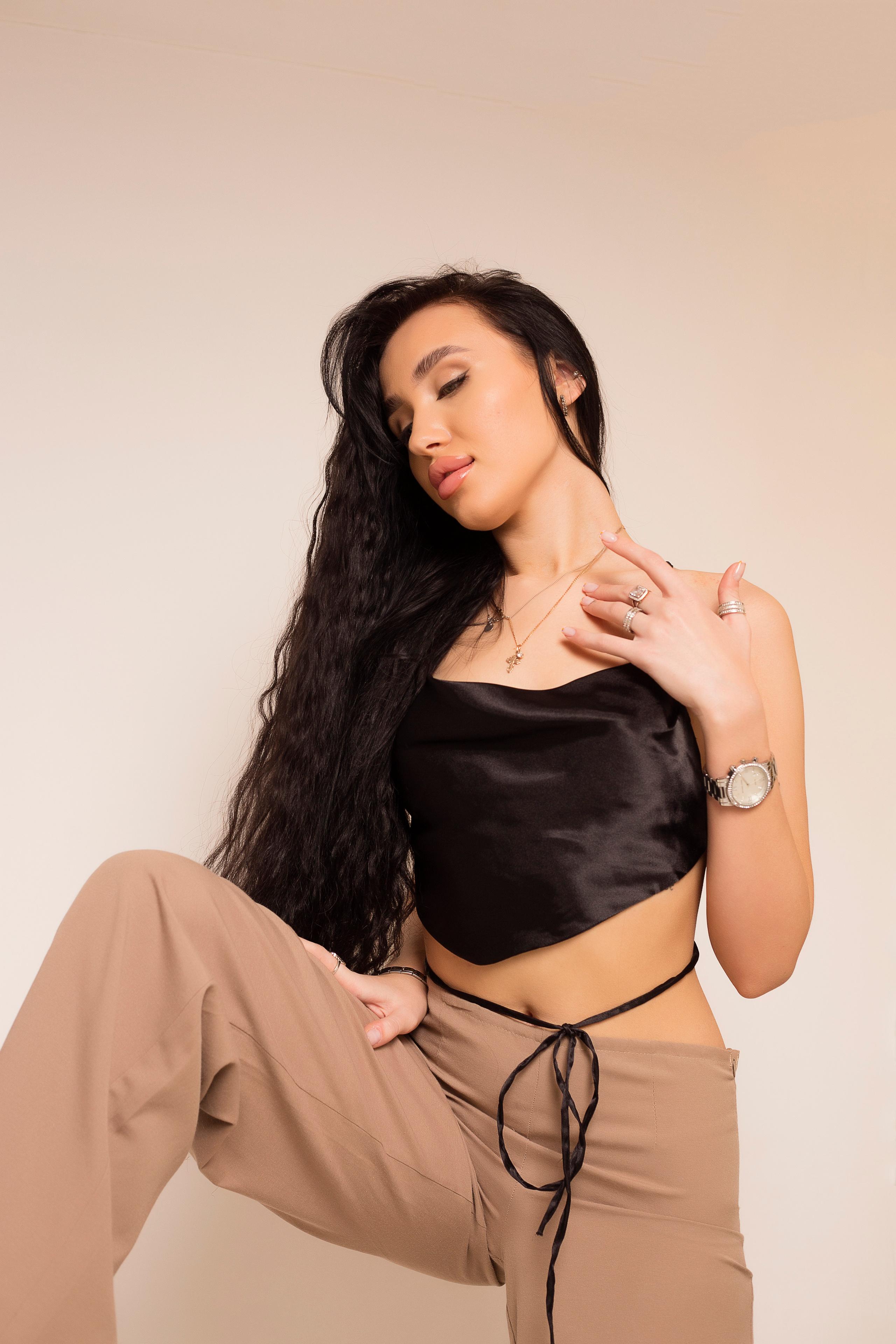 YANA. Фотограф женского портрета, беременности и семейных фотосессий