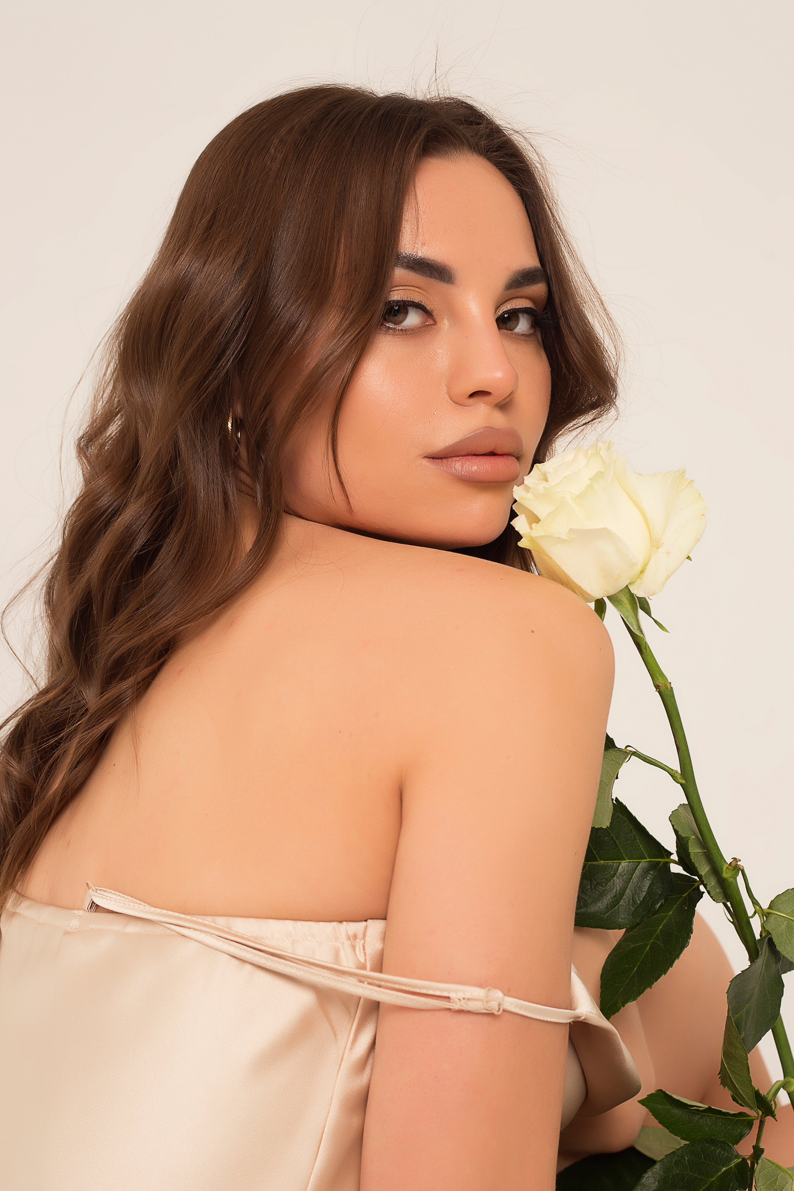 YULIA. Фотограф женского портрета, беременности и семейных фотосессий