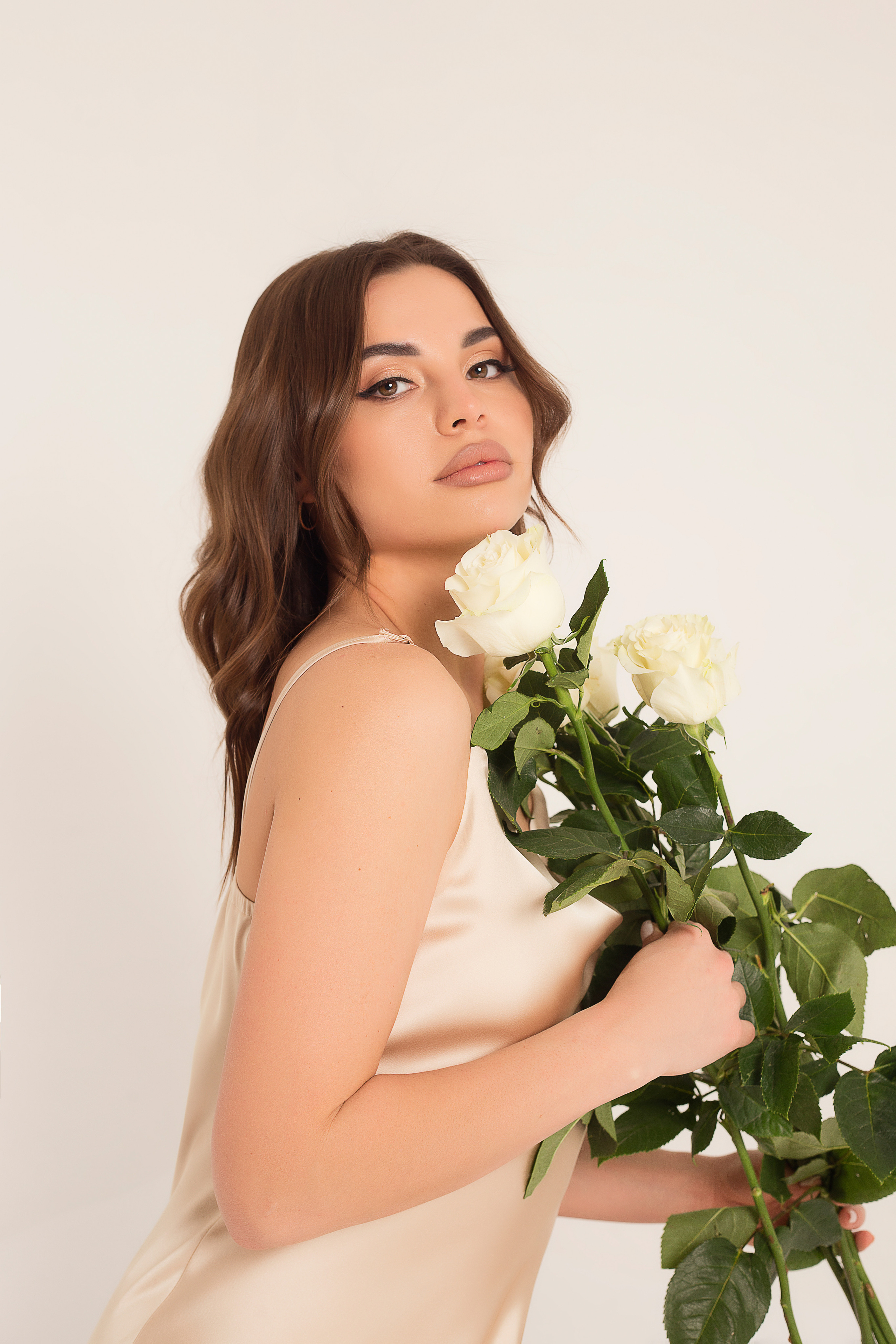 YULIA. Фотограф женского портрета, беременности и семейных фотосессий