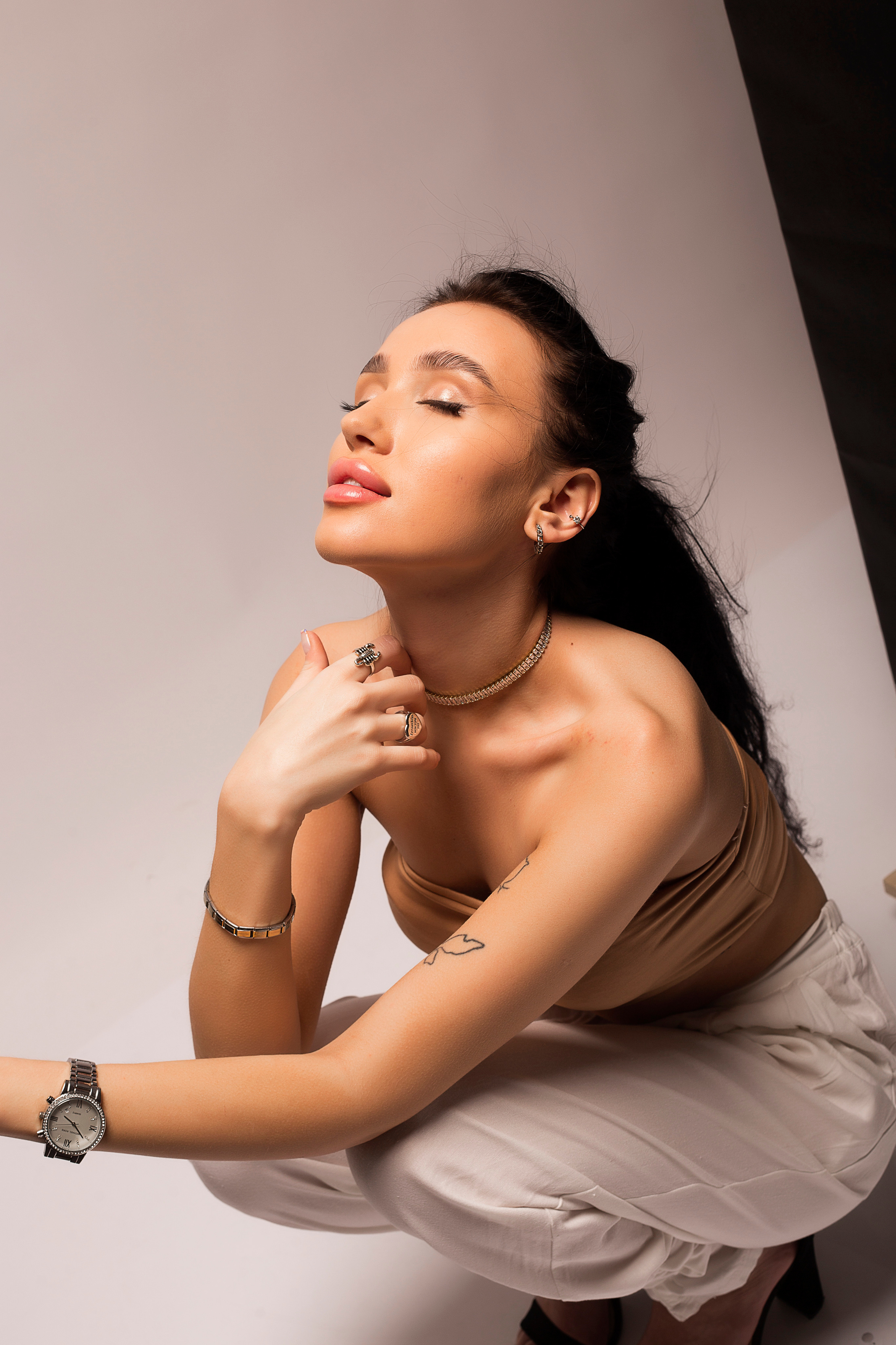 YANA. Фотограф женского портрета, беременности и семейных фотосессий