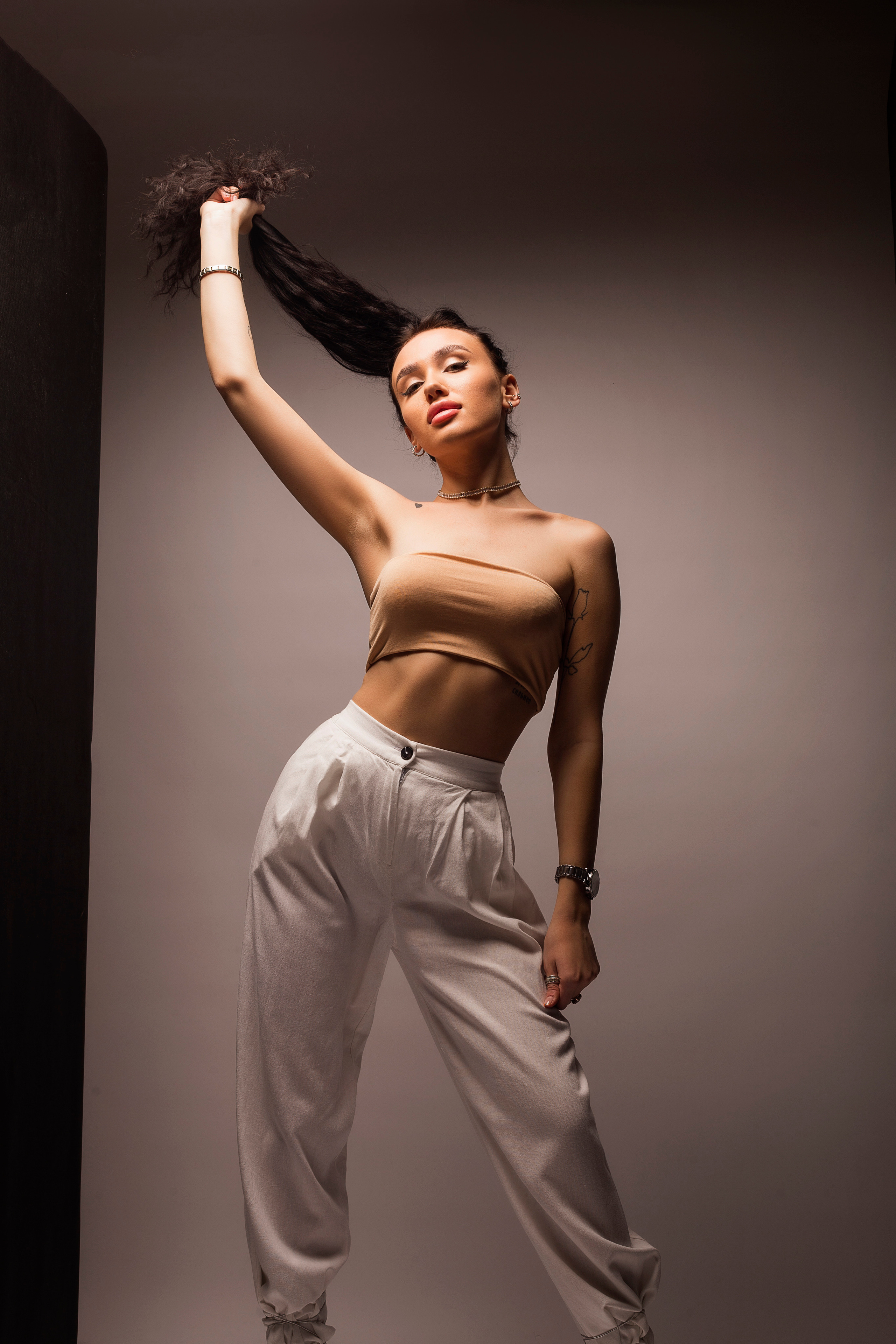 YANA. Фотограф женского портрета, беременности и семейных фотосессий