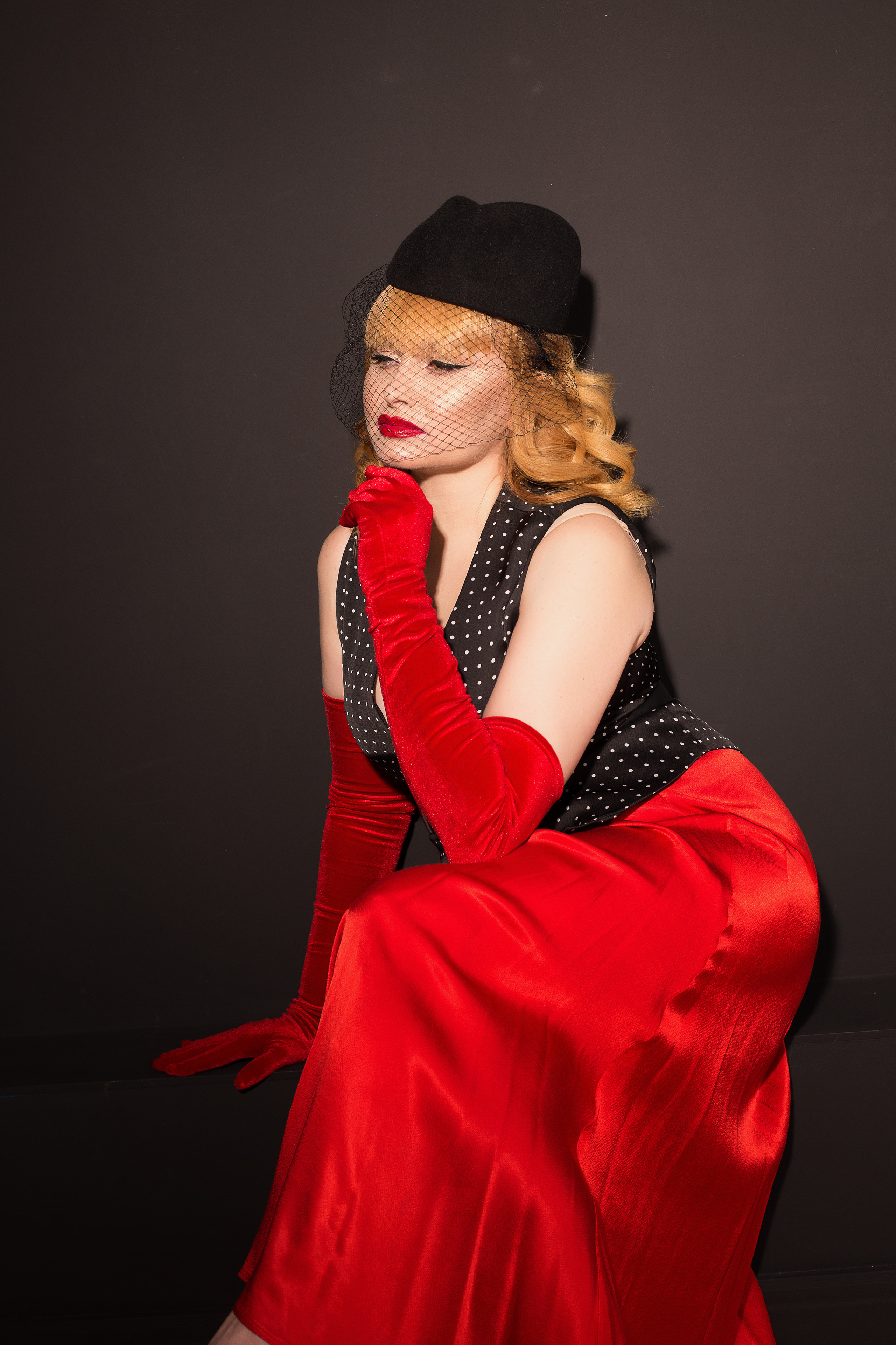 LENA. Фотограф женского портрета, беременности и семейных фотосессий