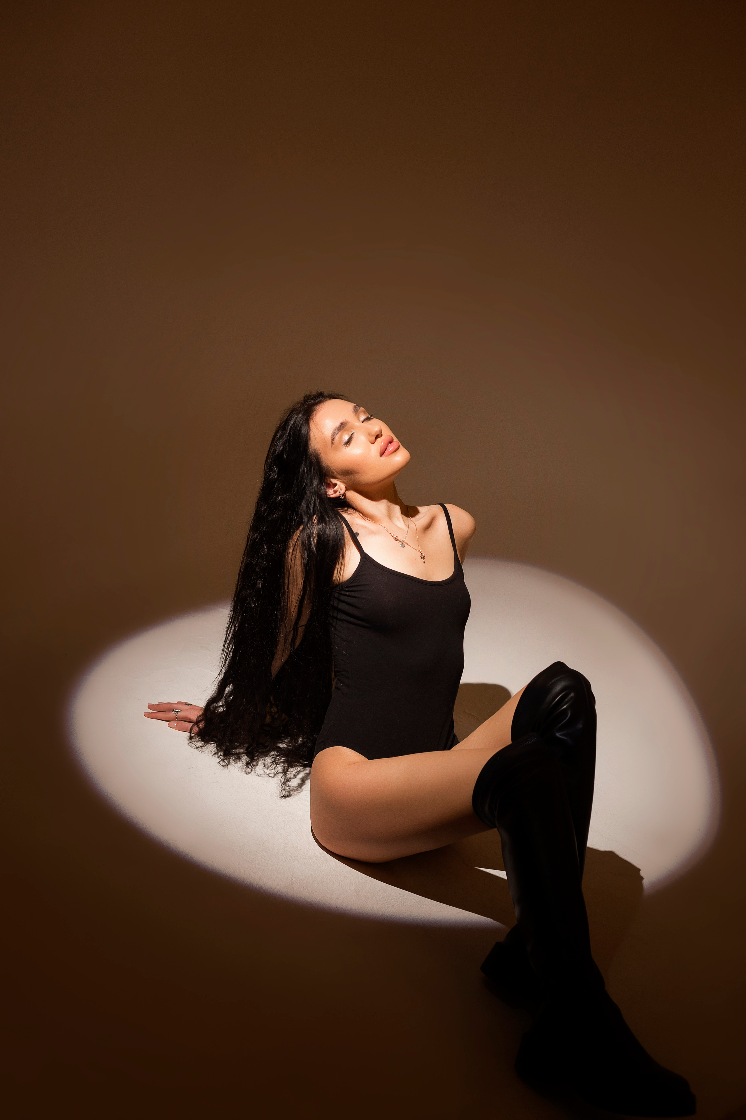 YANA. Фотограф женского портрета, беременности и семейных фотосессий