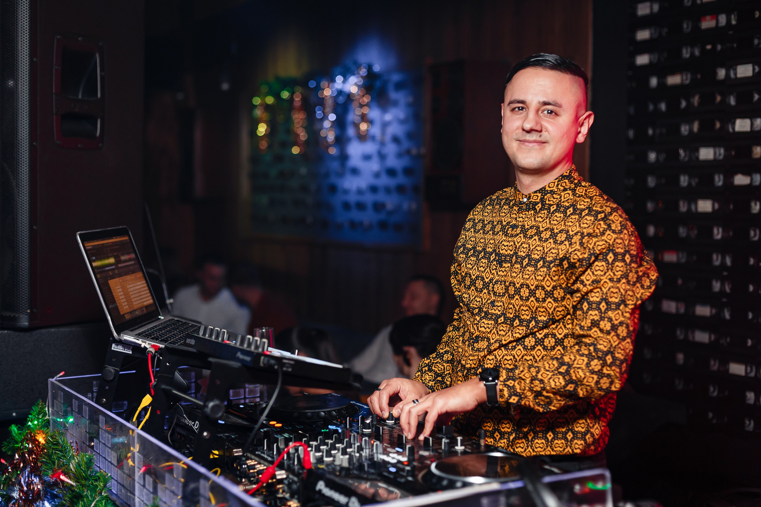 Новогодняя ночь_Santa Barbara_Симферополь_31.12.2024. Аминов Руслан | Фотограф