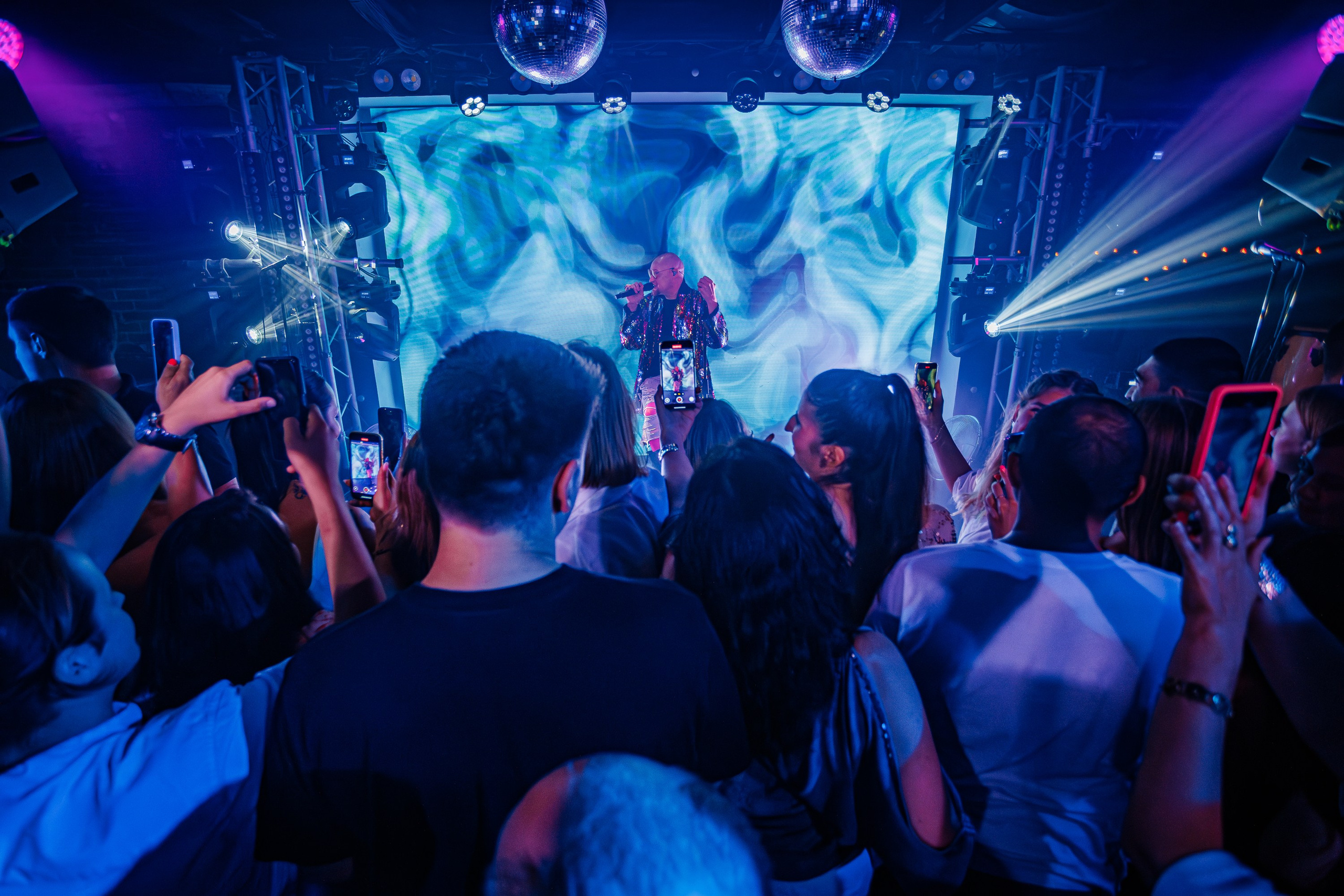 «Шура"_Чайка на пляже_Ялта_18.07.2025 г. Аминов Руслан | Фотограф